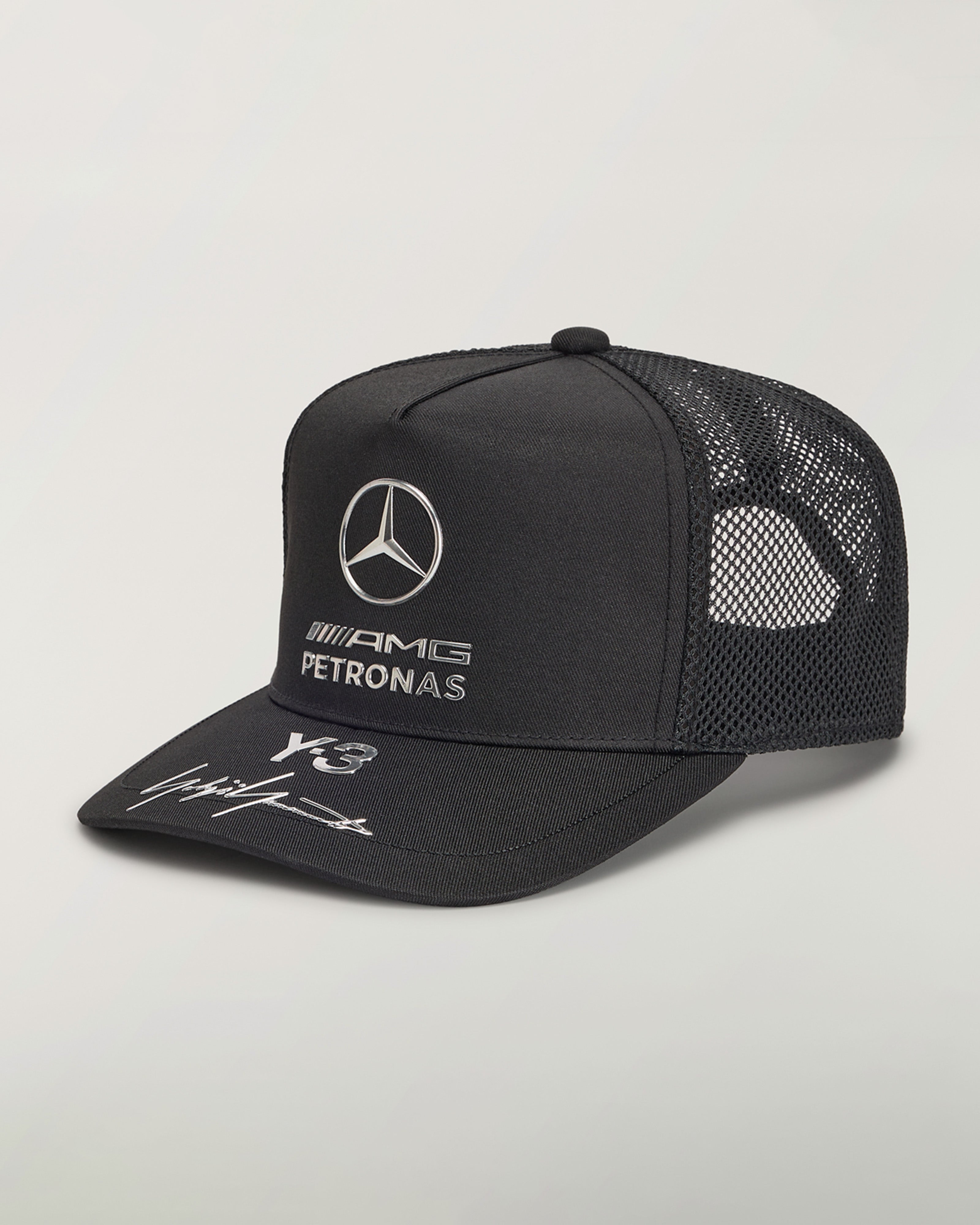 【新品】Mercedes-Benz AMG PETRONAS コラボ限定キャップ adidas para Bad Bunny x Mercedes-AMG F1 Racing Cap Gold | Official