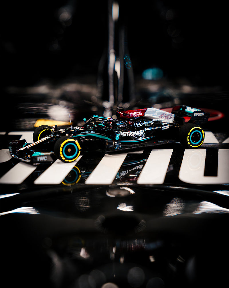 Official Mercedes-AMG PETRONAS F1 Team Store