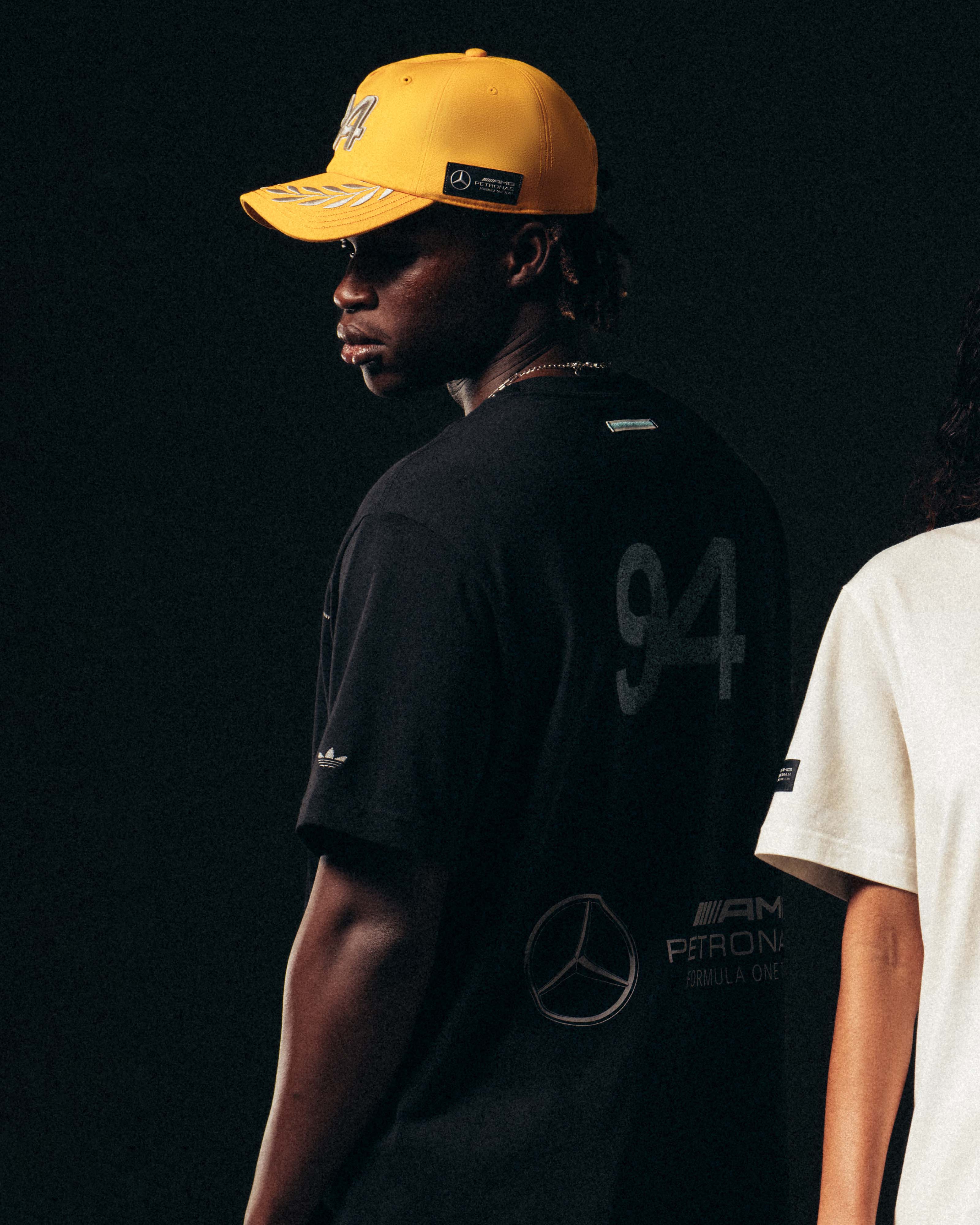 adidas para Bad Bunny x Mercedes-AMG F1 T-shirt Black | Official