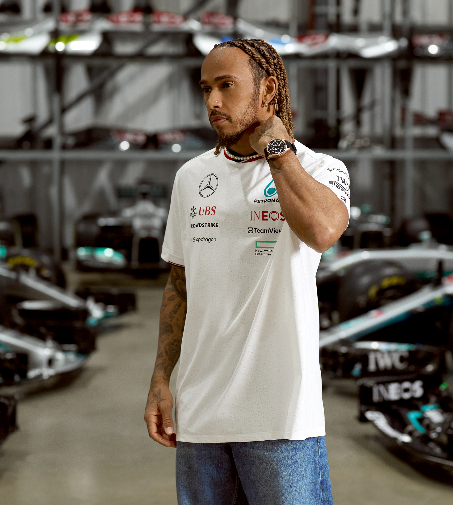 Official Mercedes-AMG PETRONAS F1 Team Store