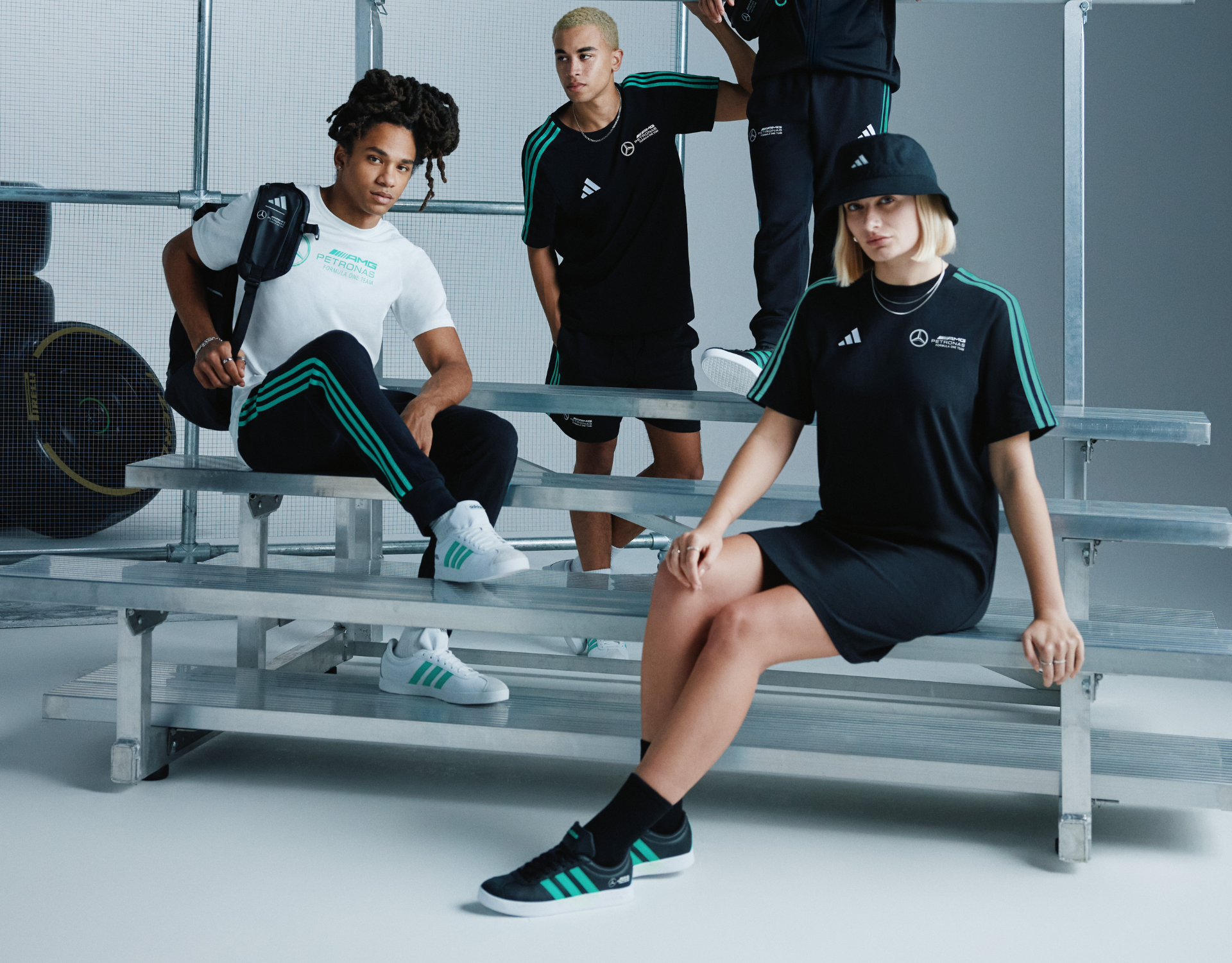 Official Mercedes-AMG PETRONAS F1 Team Store