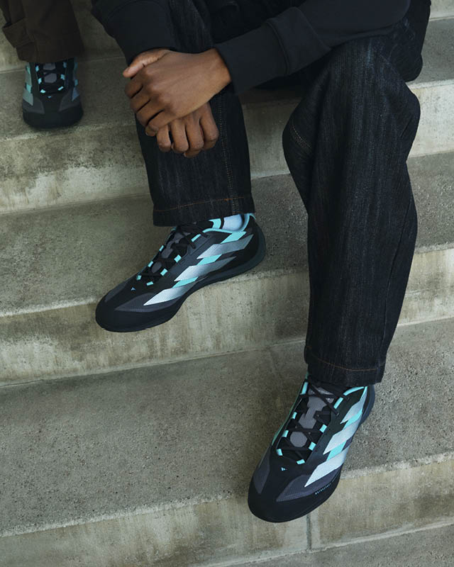 Official Mercedes-AMG PETRONAS F1 Team Store