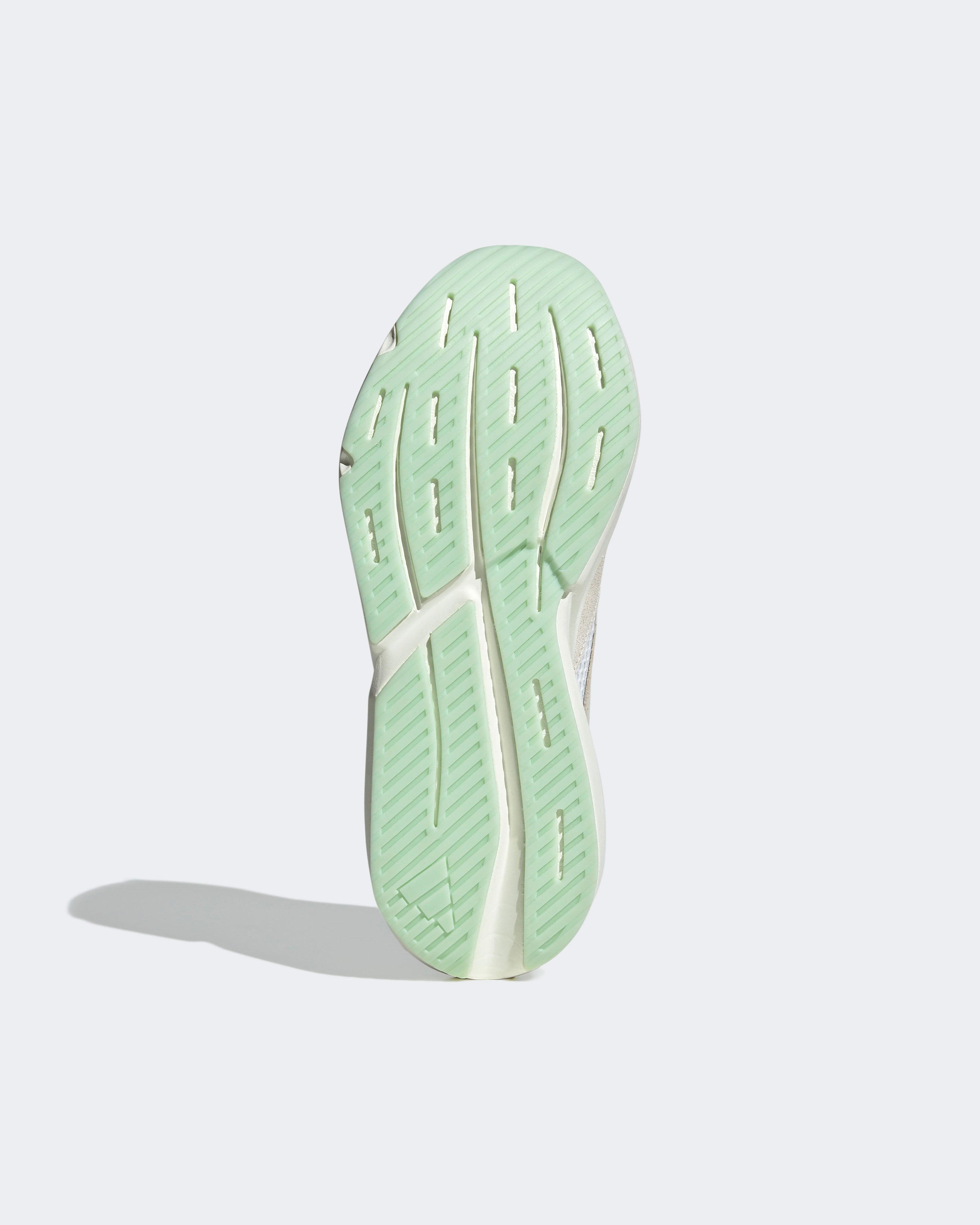 Lightblaze Shoes White | Official Mercedes-AMG PETRONAS F1 Team Store