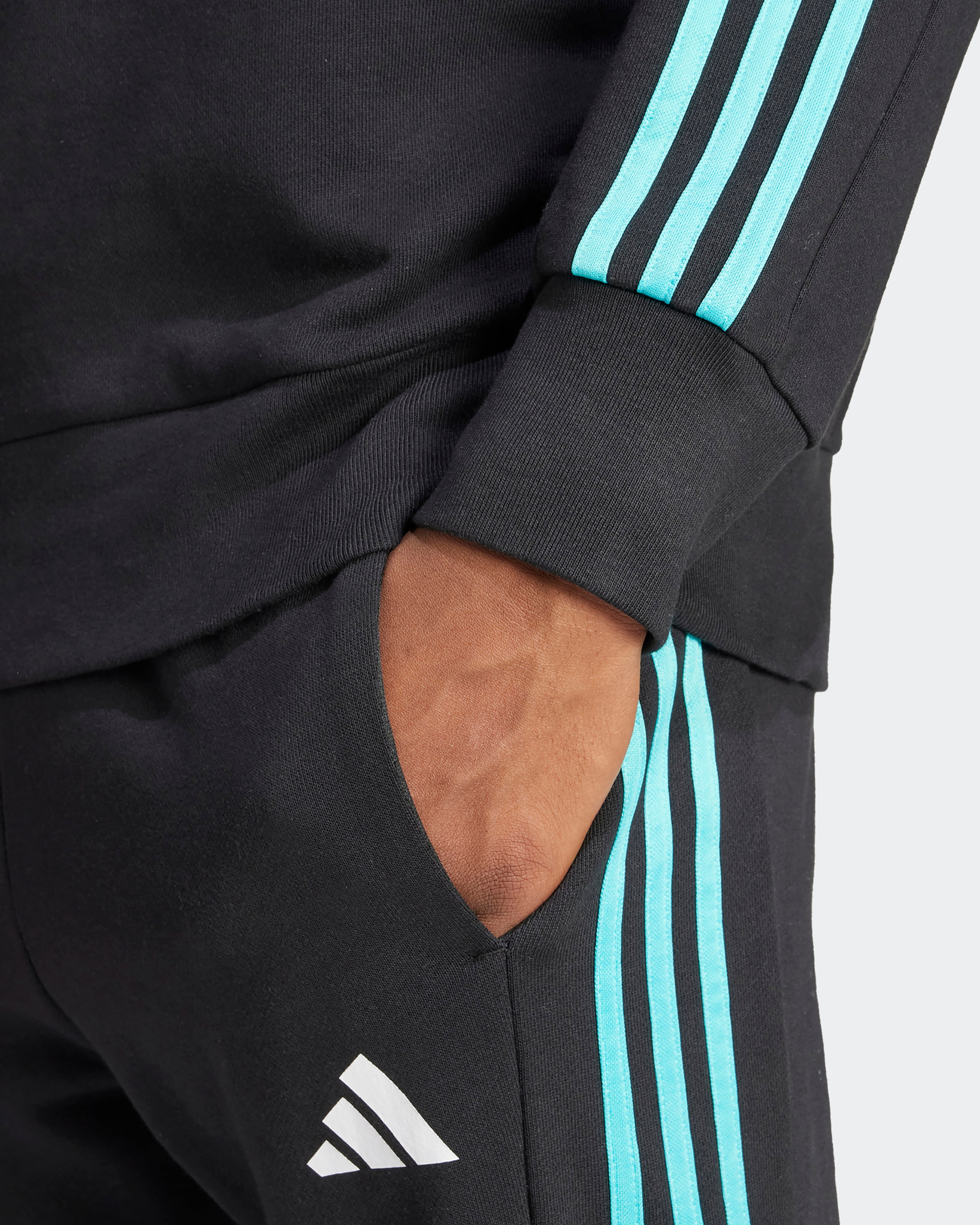 Mens DNA Sweat Top Black | Official Mercedes-AMG PETRONAS F1