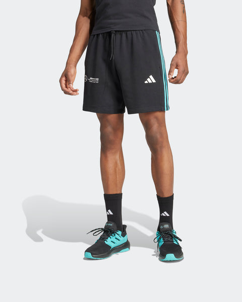 JV5429_2_APPAREL_OnModel_Stand