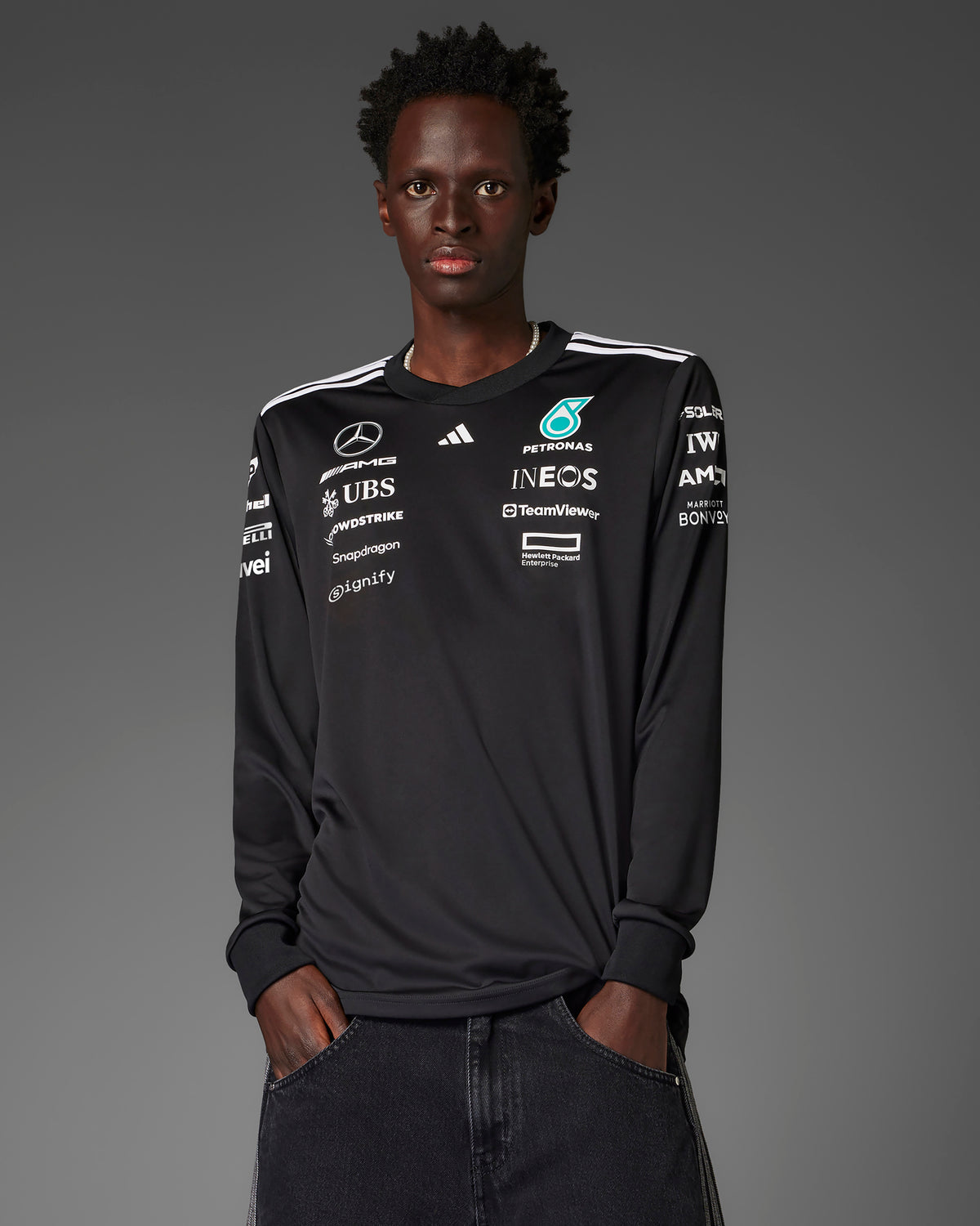 Mens 2025 Team Long Sleeve Driver Tee Black | Official Mercedes 
