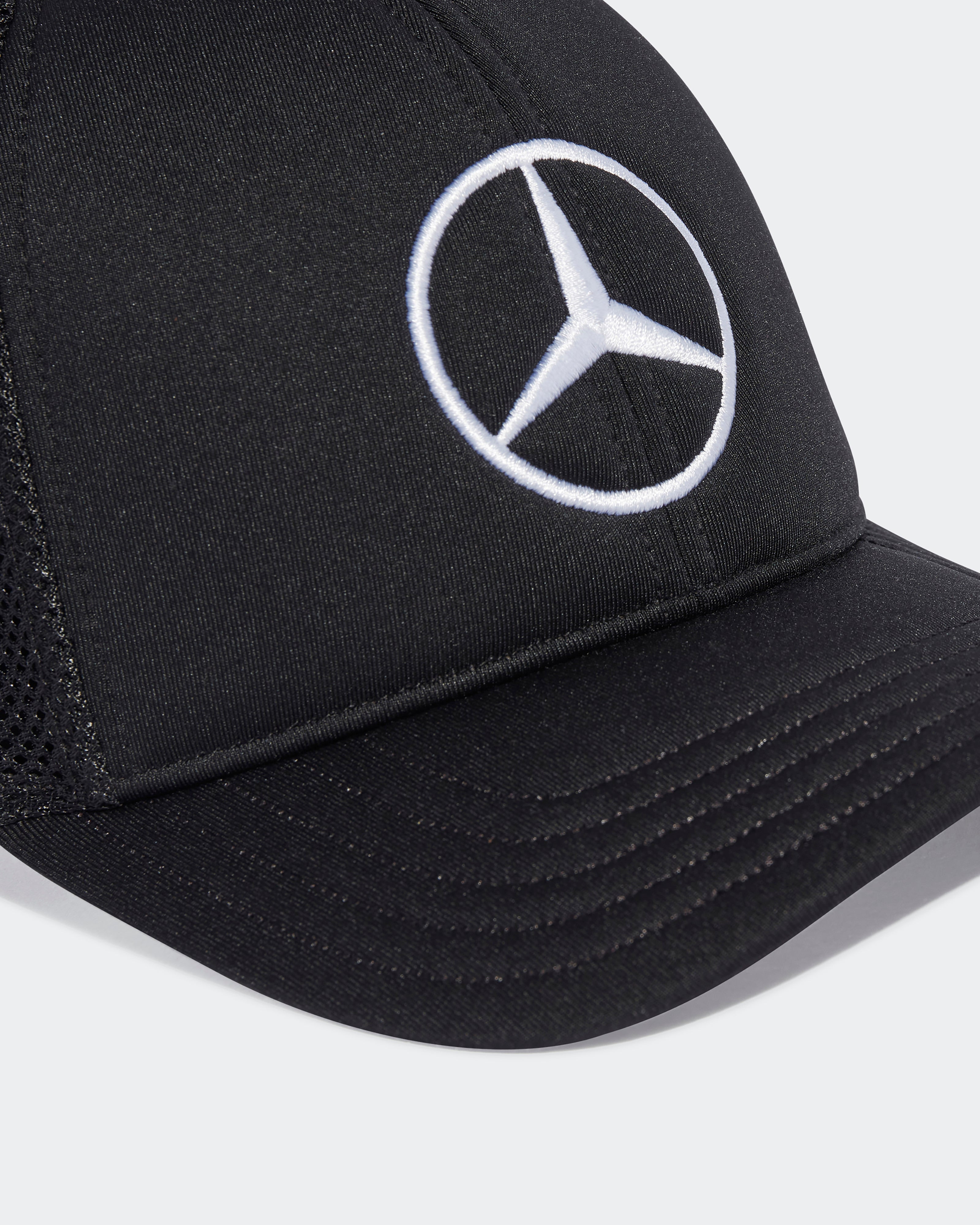 2025 Team Snapback Star Trucker Cap Black | Official