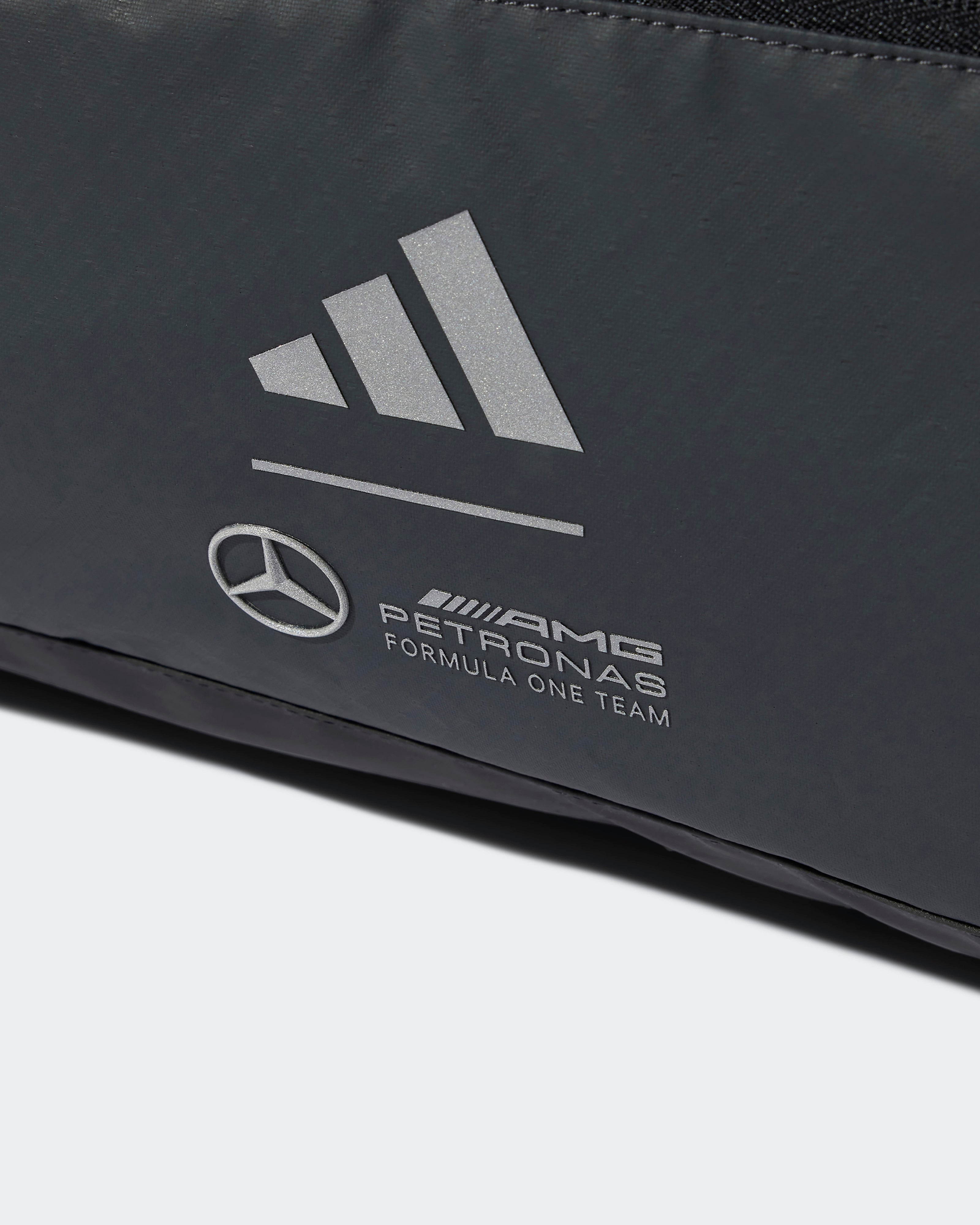 adidas★MERCEDES - AMG PETRONAS F1 TEAM HYBRID DUFFEL Hybrid Duffel Bag Black | Official Mercedes-AMG PETRONAS F1
