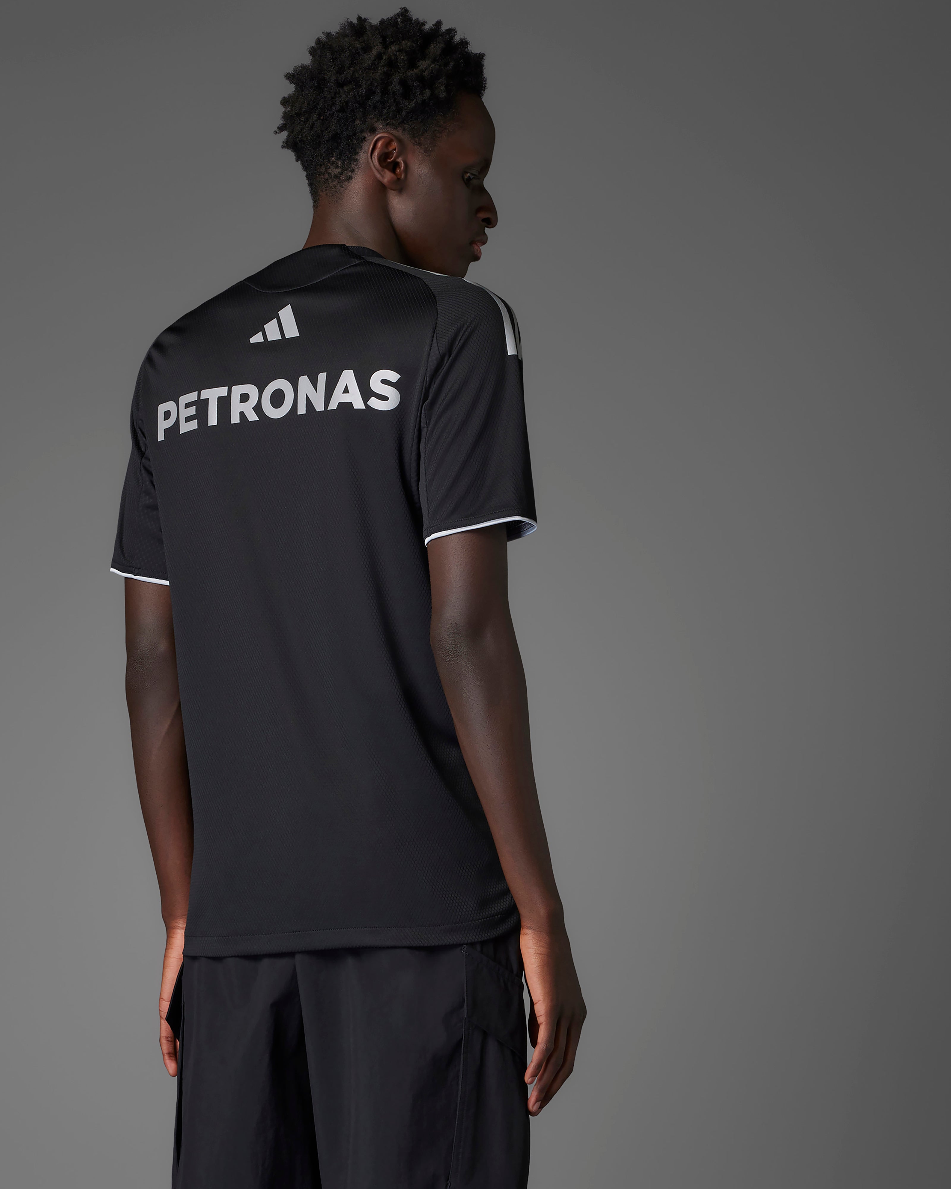 Mens 2025 Mechanics Tee Black | Official Mercedes-AMG PETRONAS F1