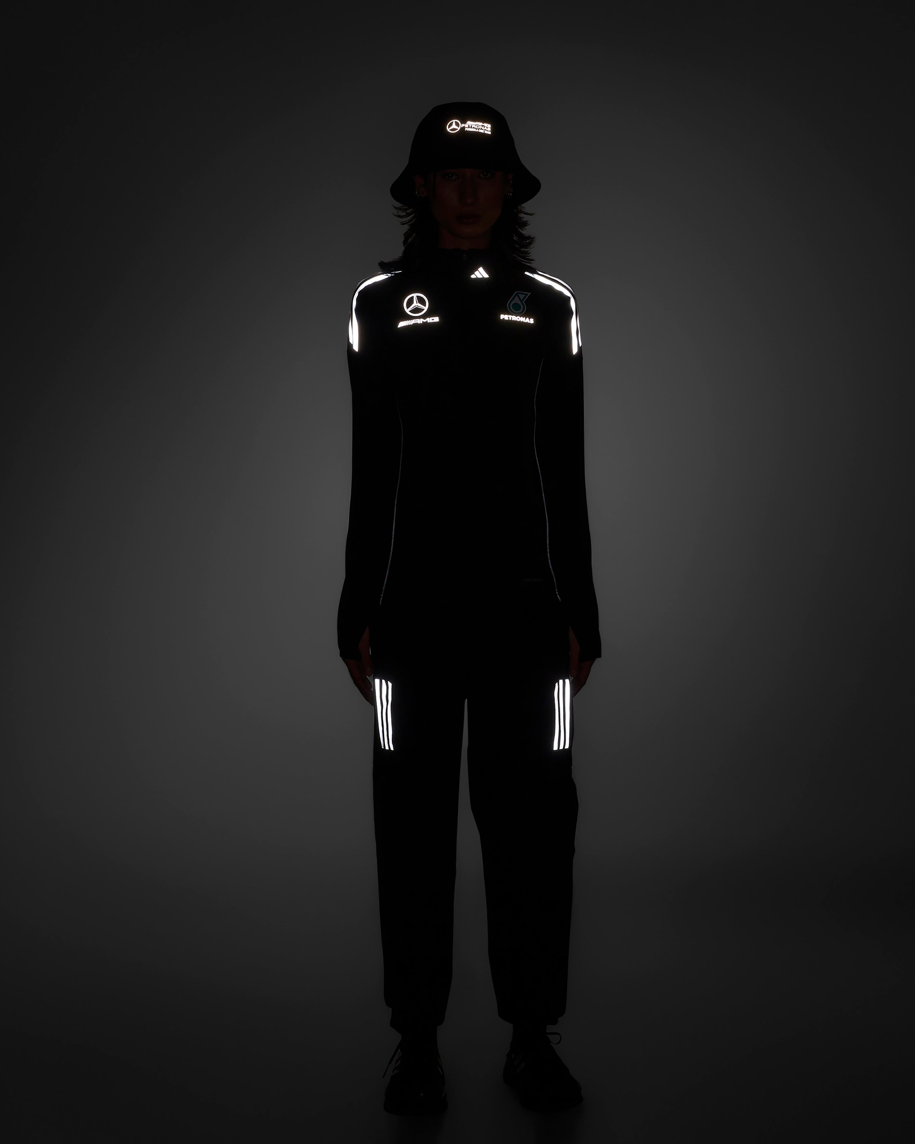 Womens 2025 Mechanics Top Black | Official Mercedes-AMG PETRONAS