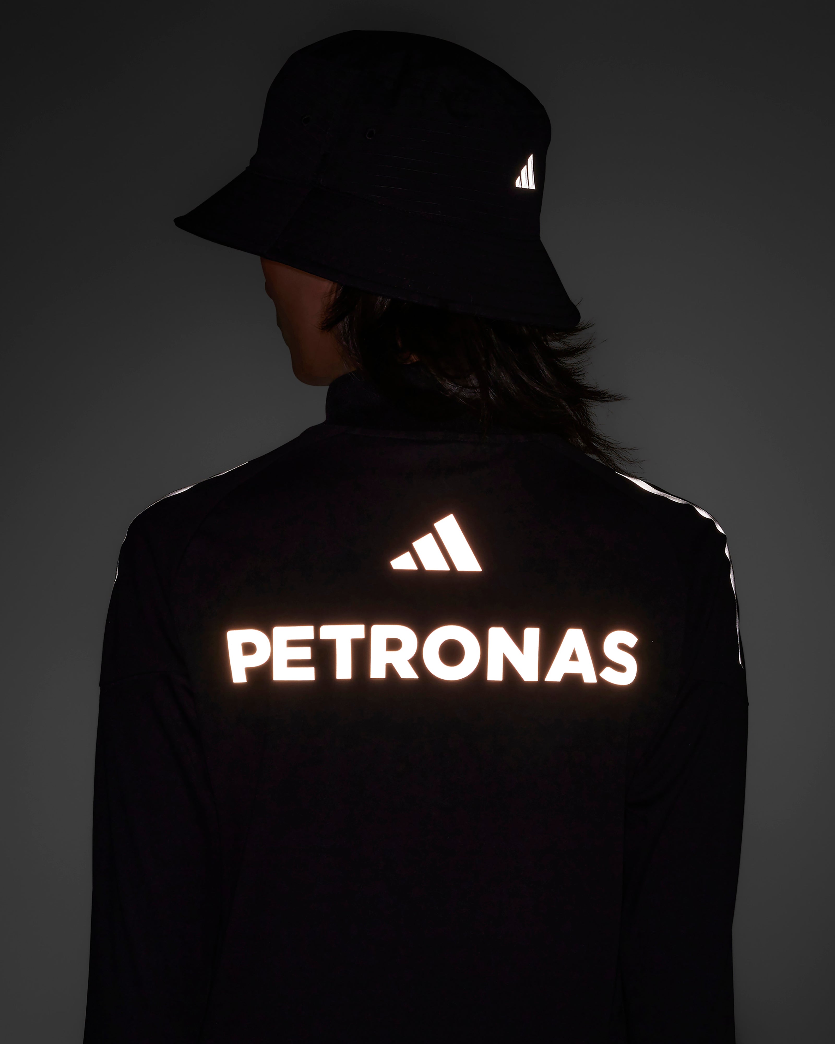 Womens 2025 Mechanics Top Black | Official Mercedes-AMG PETRONAS