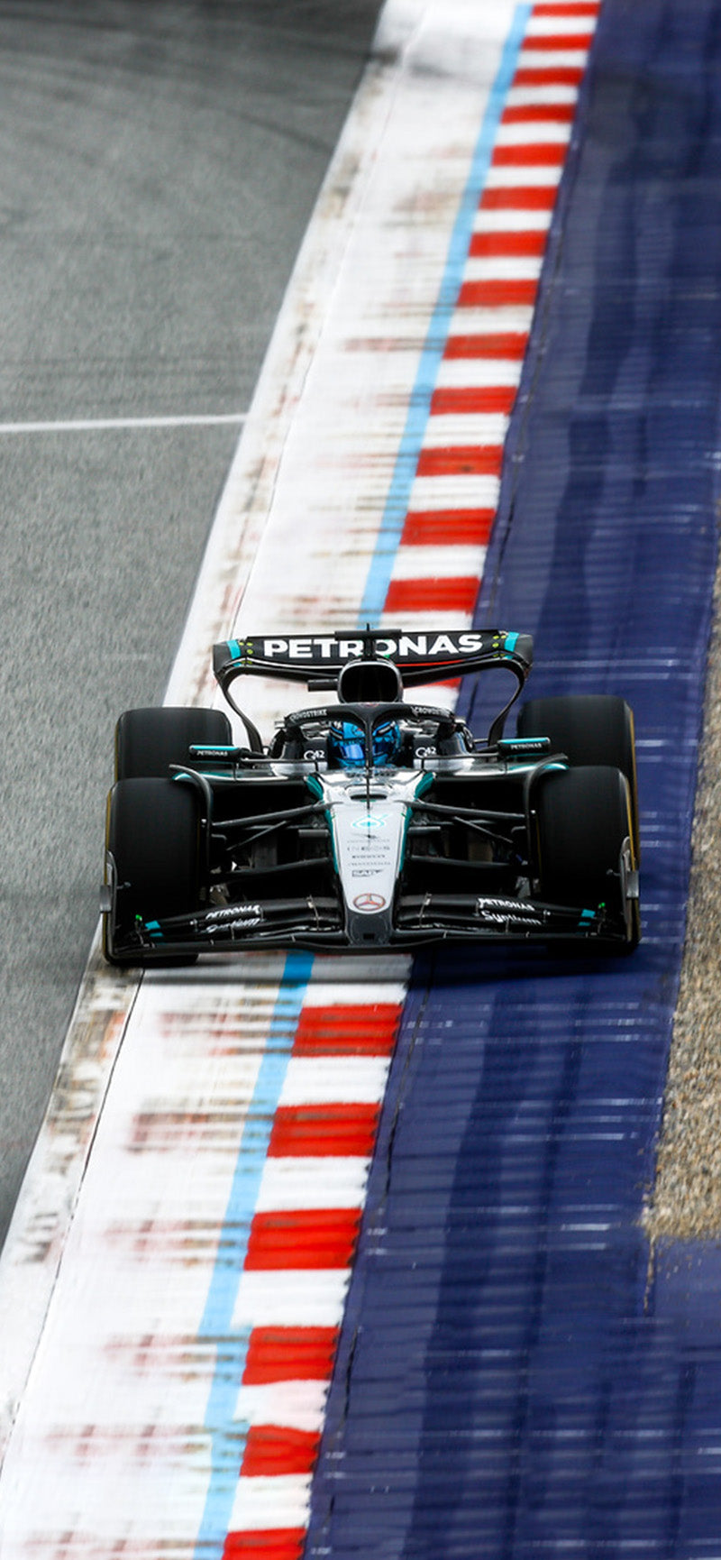 Official Mercedes-AMG PETRONAS F1 Team Store