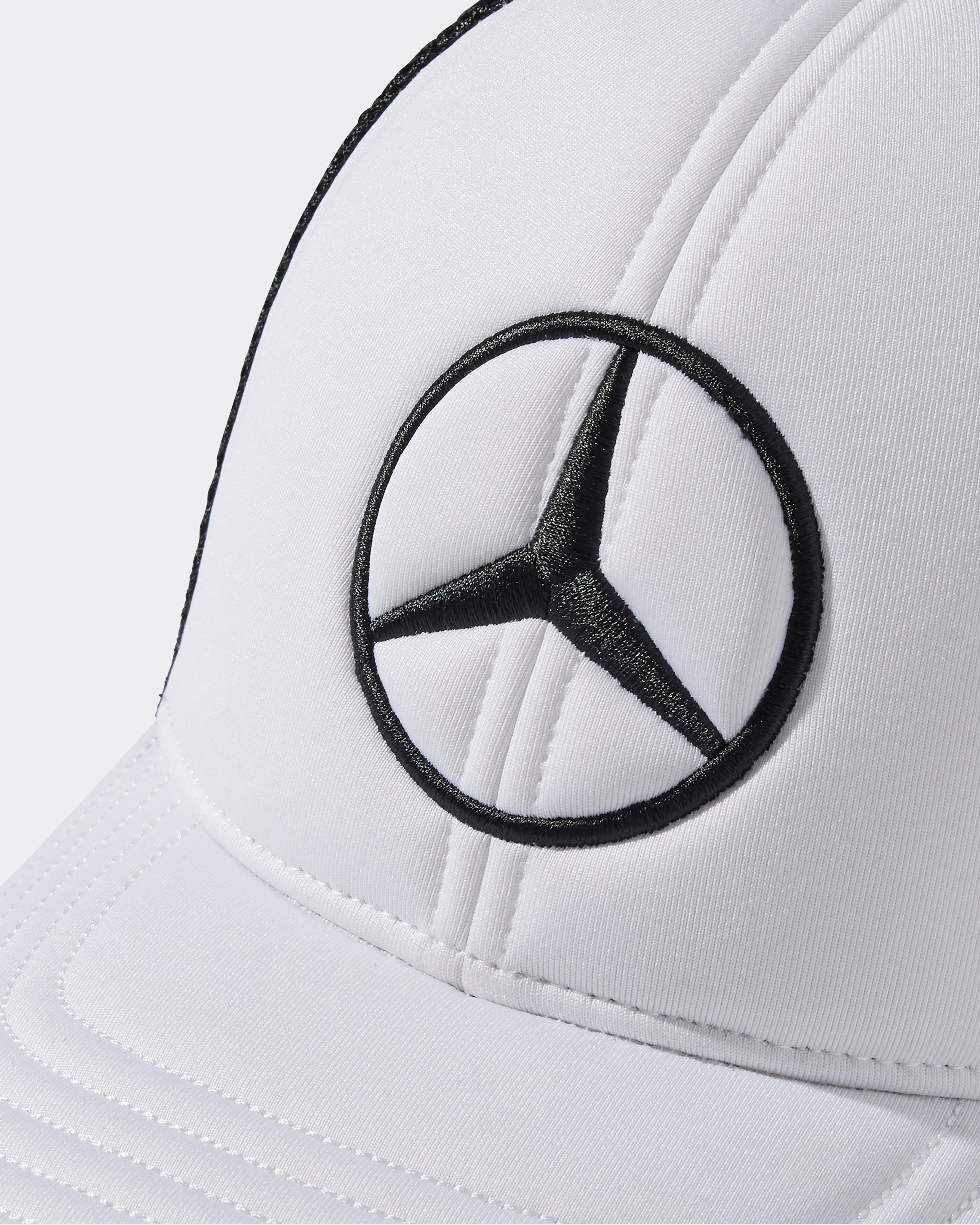 Bob noir de l'équipe de Formule 1 Mercedes AMG Petronas Bob noir de l'équipe de Formule 1 Mercedes AMG Petronas