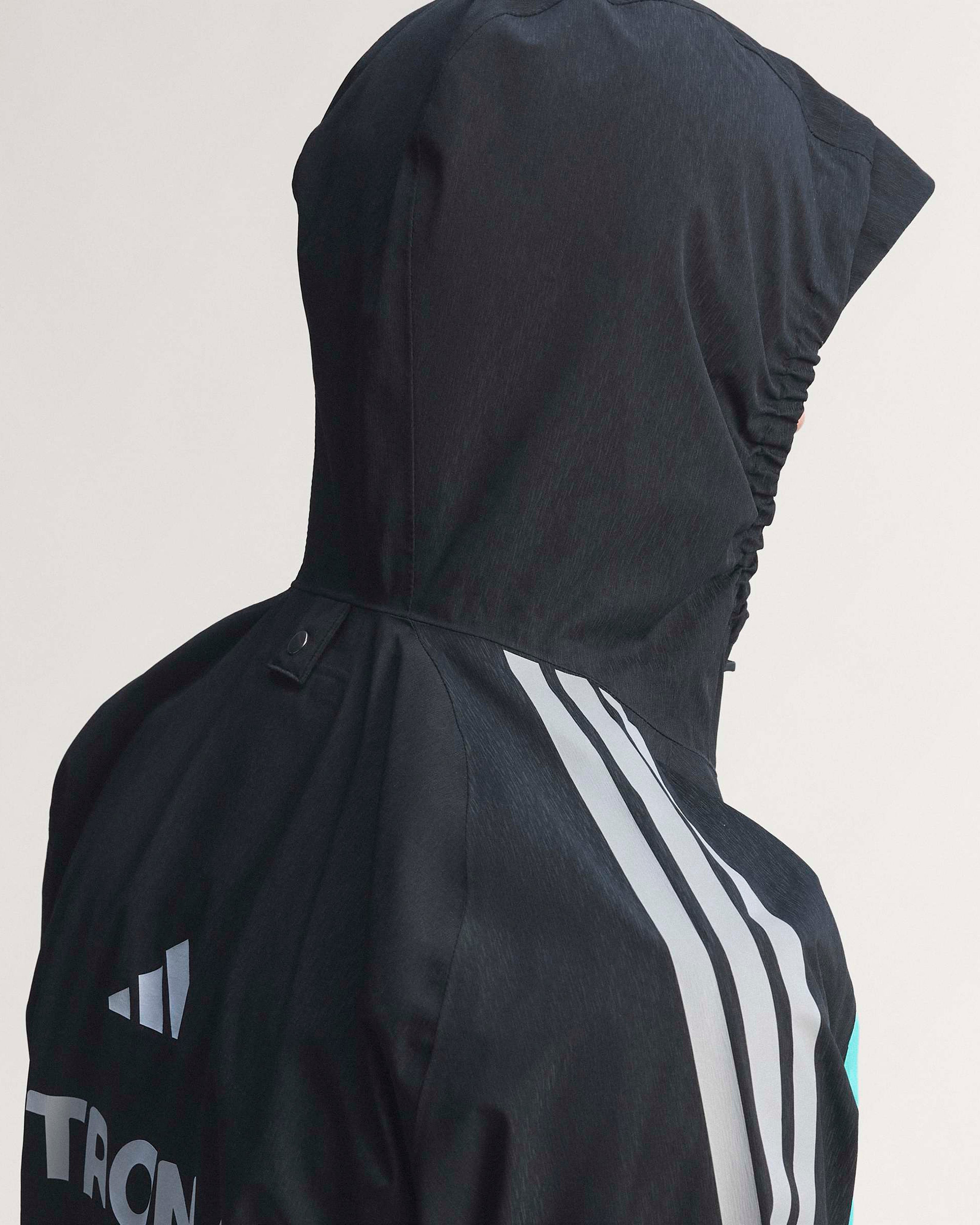 2026 Men's Mechanics Rain Jacket Black | Mercedes-AMG PETRONAS F1
