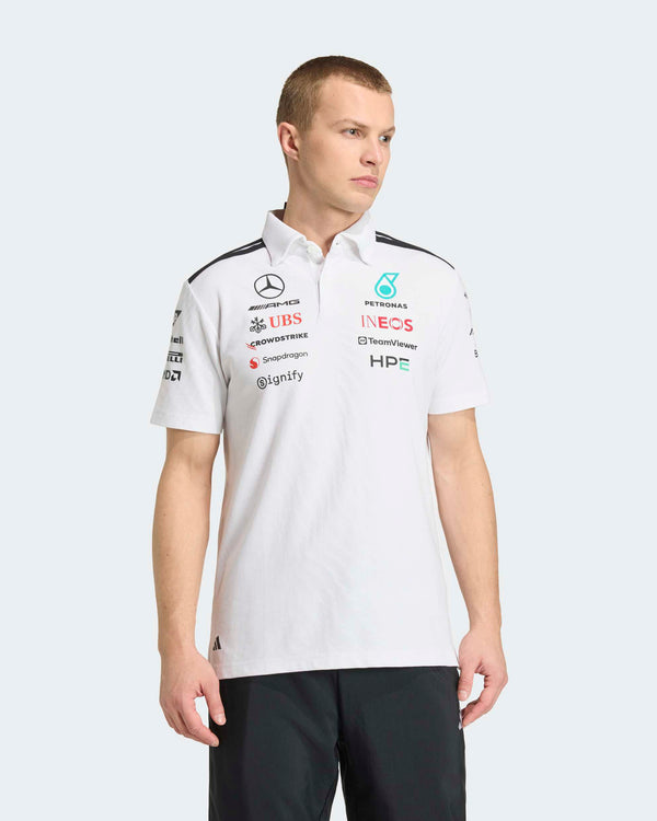 This Model is 6'1'' and wears size M