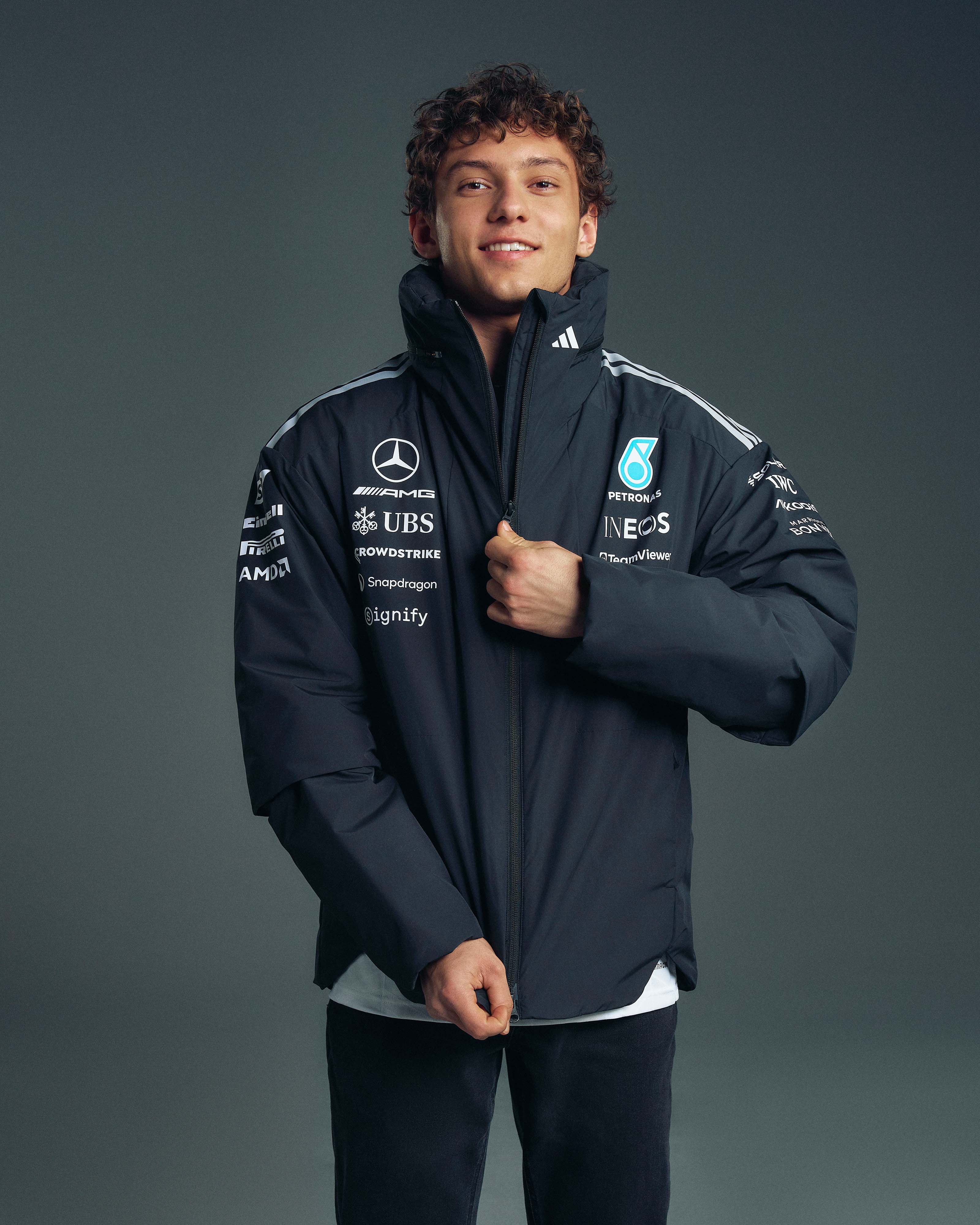 Men's 2026 Team Jacket - Black | Mercedes-AMG PETRONAS F1 Team