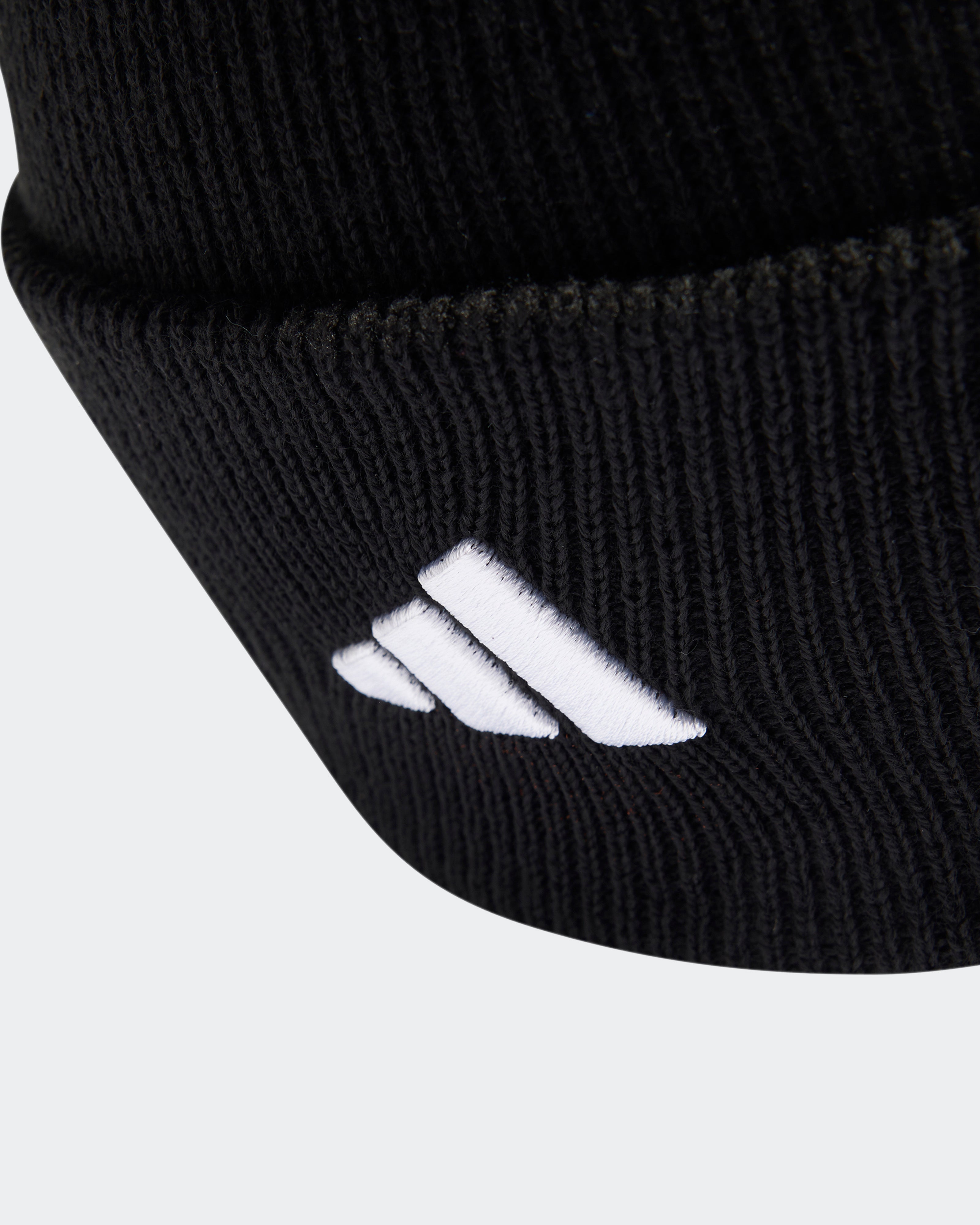 2026 Team DNA Beanie - Black | Mercedes-AMG PETRONAS F1 Official