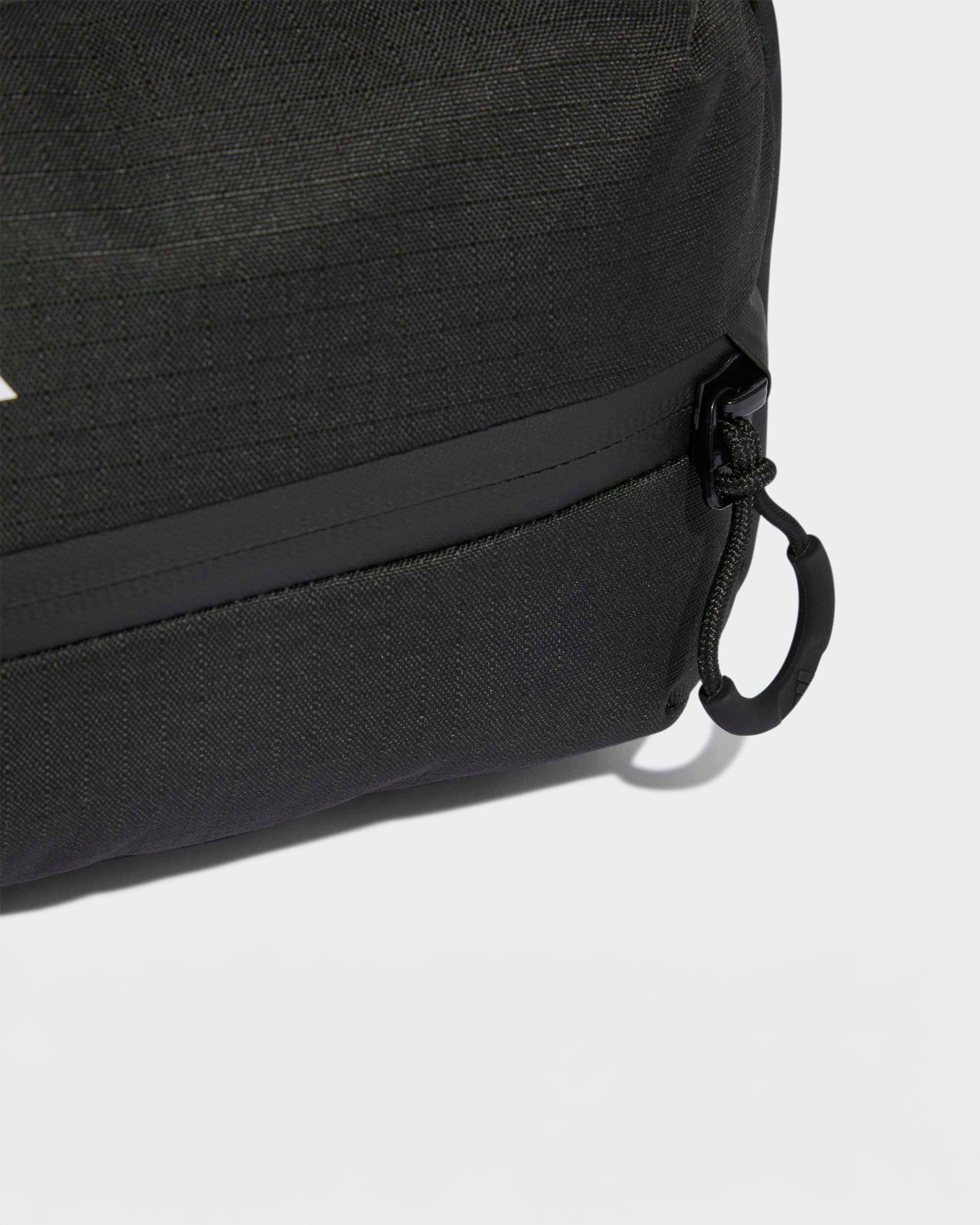 2026 Mercedes-AMG PETRONAS F1 Team Waist Bag – Black | Official