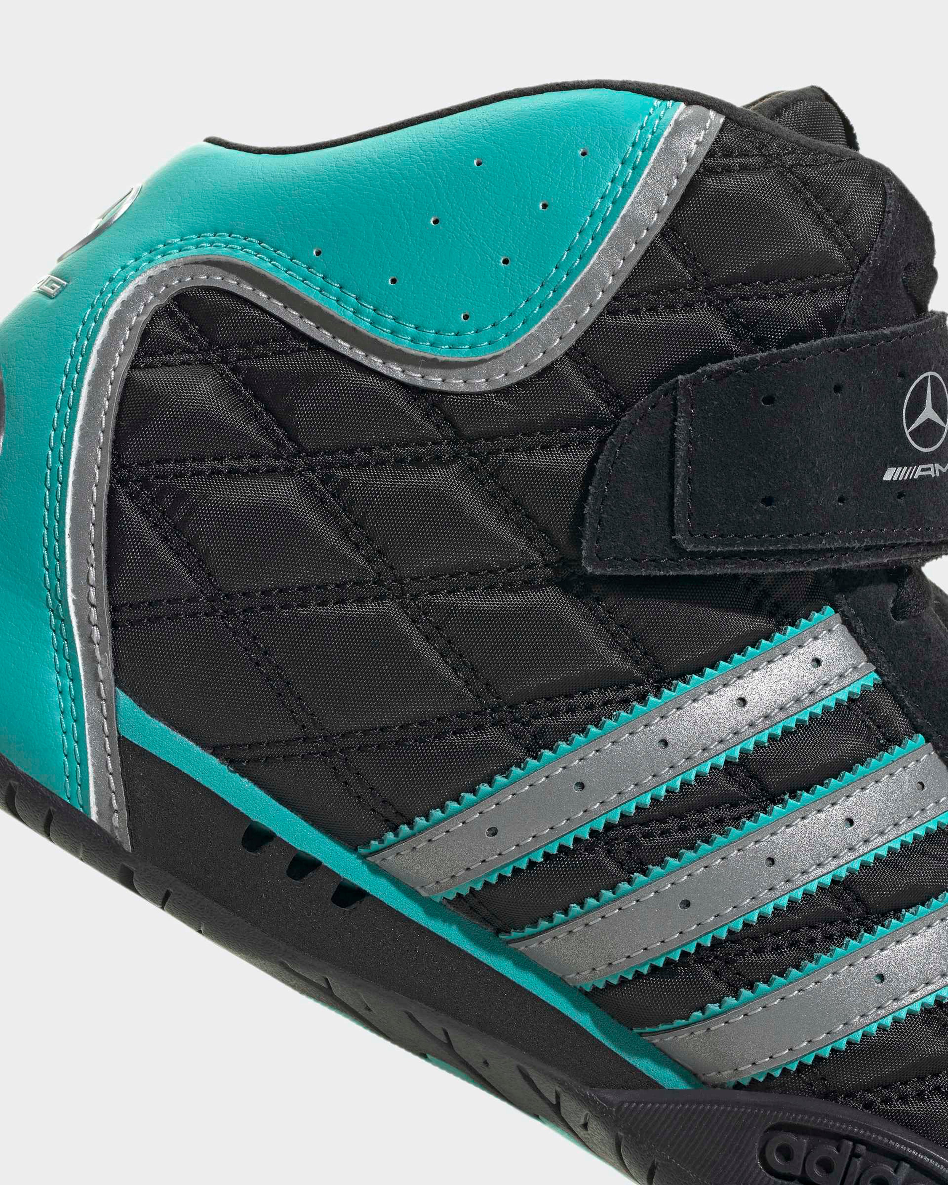 Adiracer Hi Shoes Black