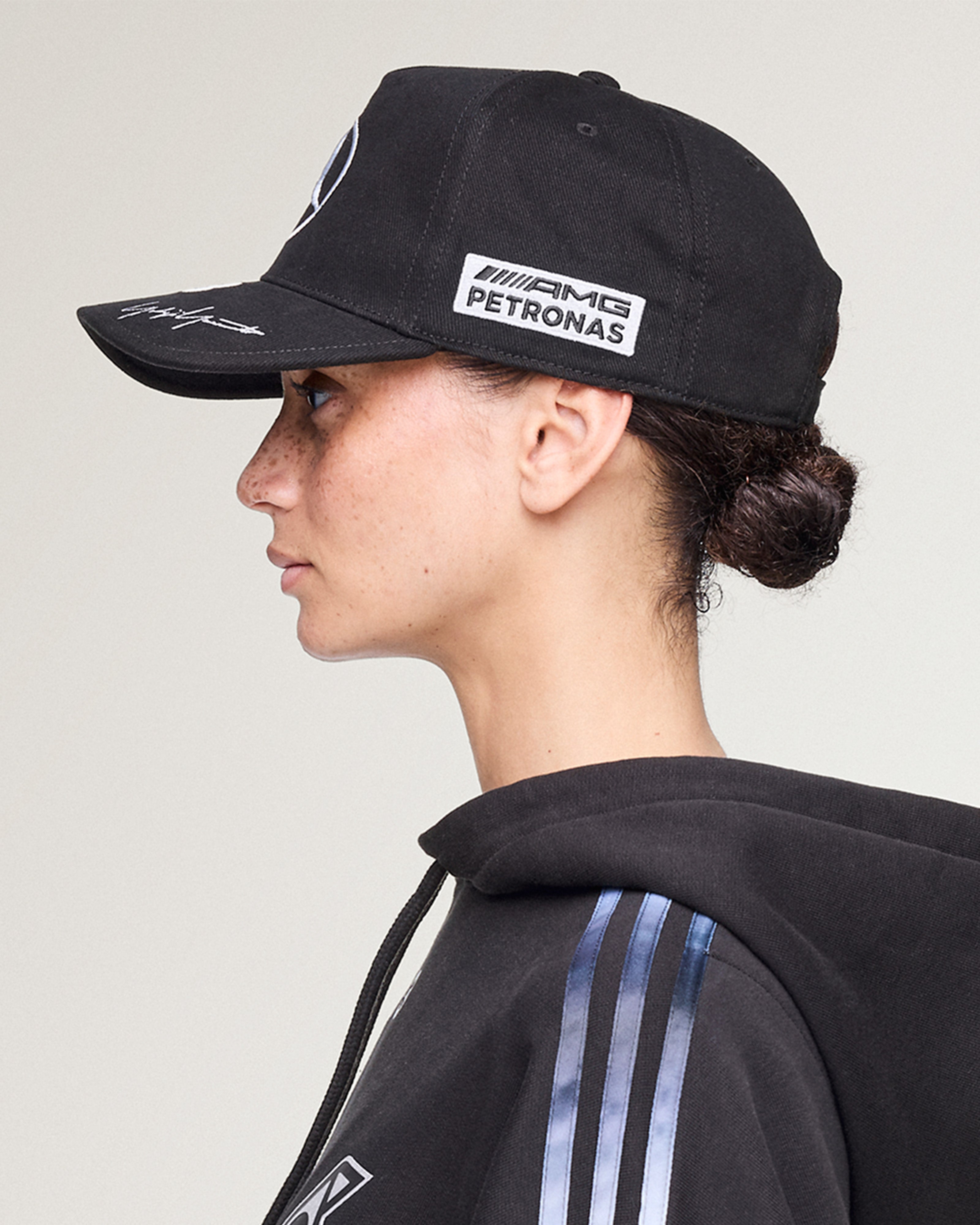 帽子 Y-3 MERCEDES-AMG PETRONAS CAP Y3 adidas Mercedes-AMG PETRONAS F1 Team x Y-3 Race Cap - Black | Official