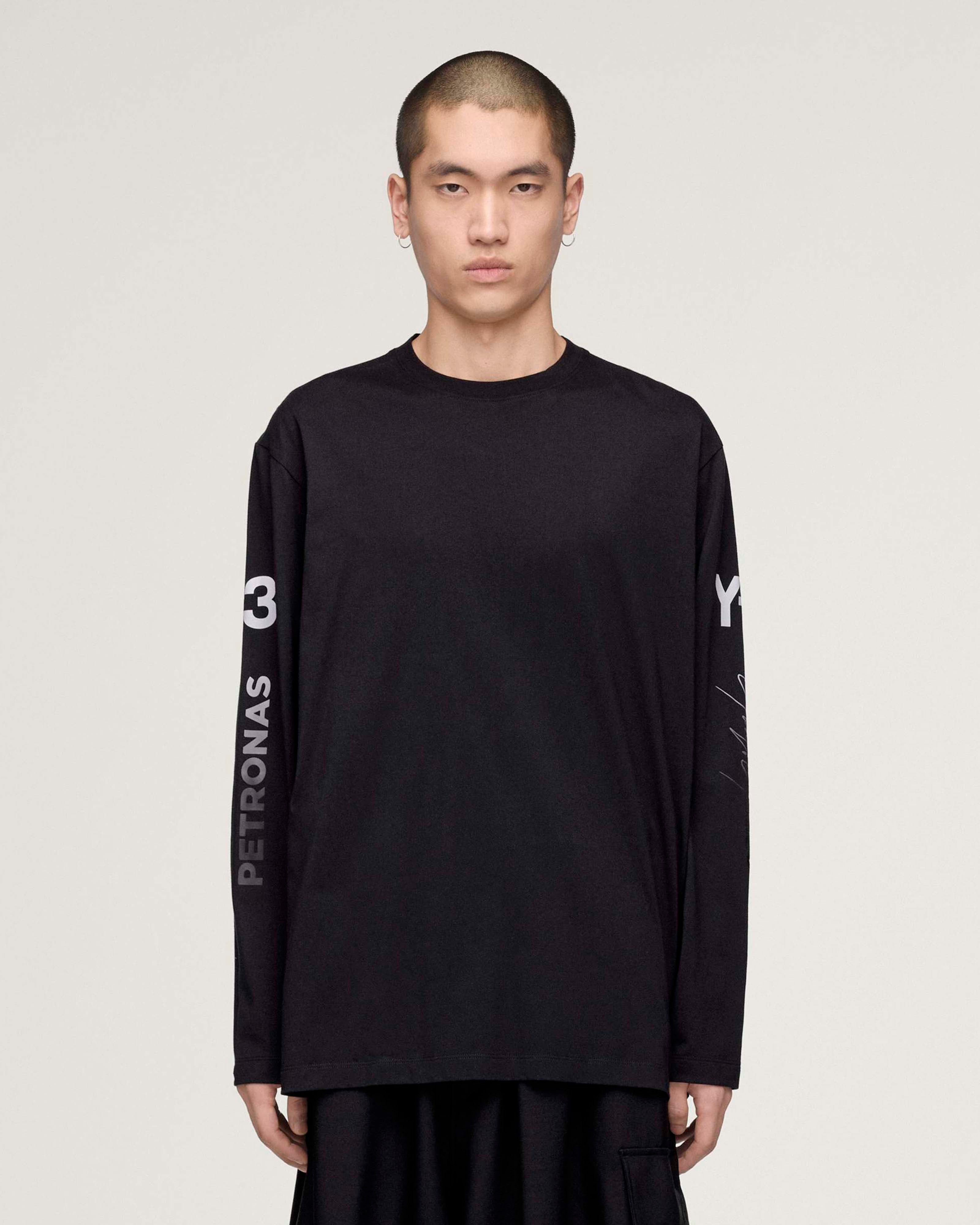 Y-3 Chaos Long-Sleeve T-shirt - Black | Mercedes-AMG PETRONAS F1