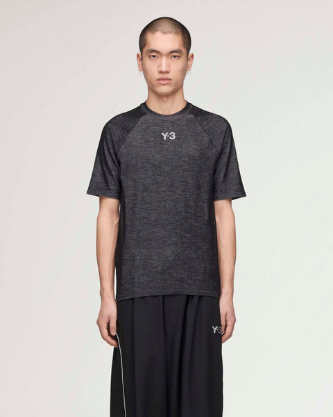 KR2387_3_APPAREL_On_Model_Stan
