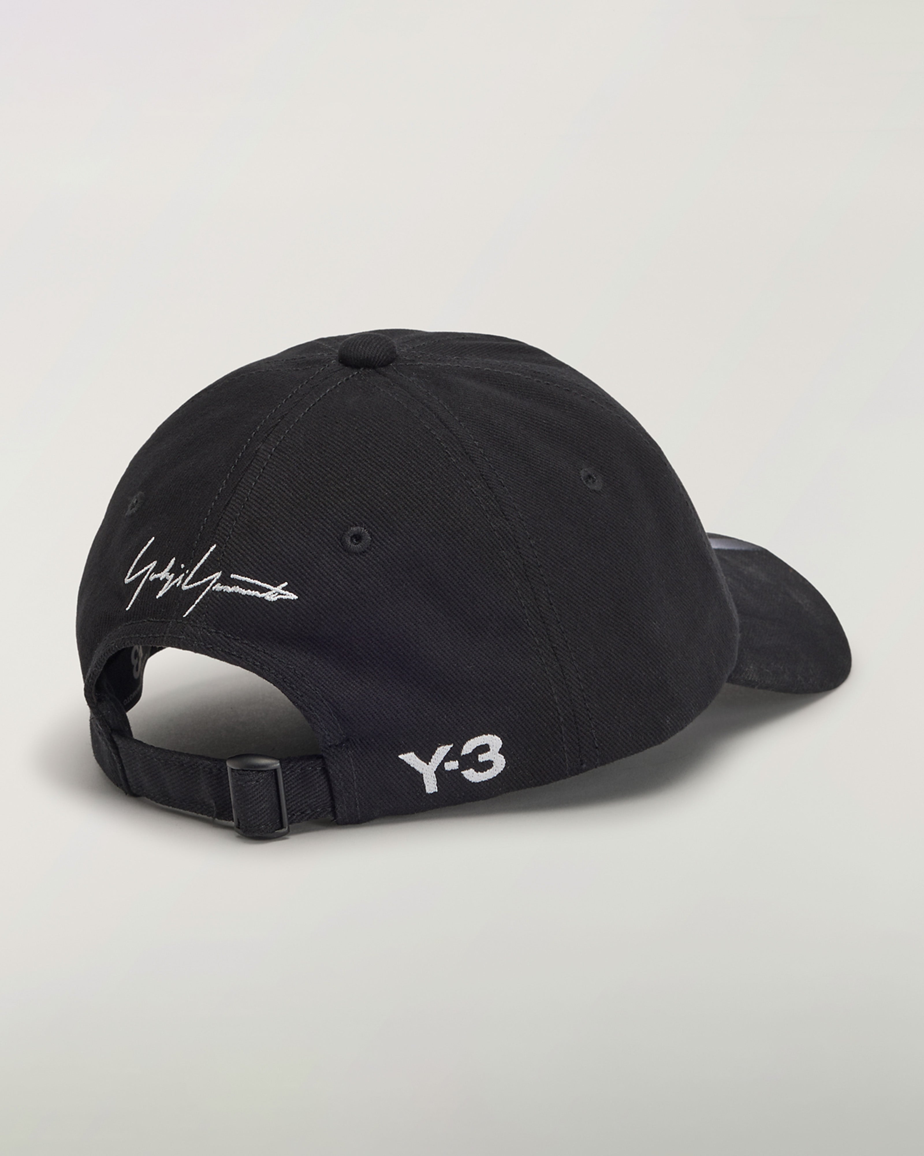 【美品】Y-3 DAD CAP ブラック Mercedes-AMG PETRONAS F1 Team x Y-3 Dad Cap - Black | Official