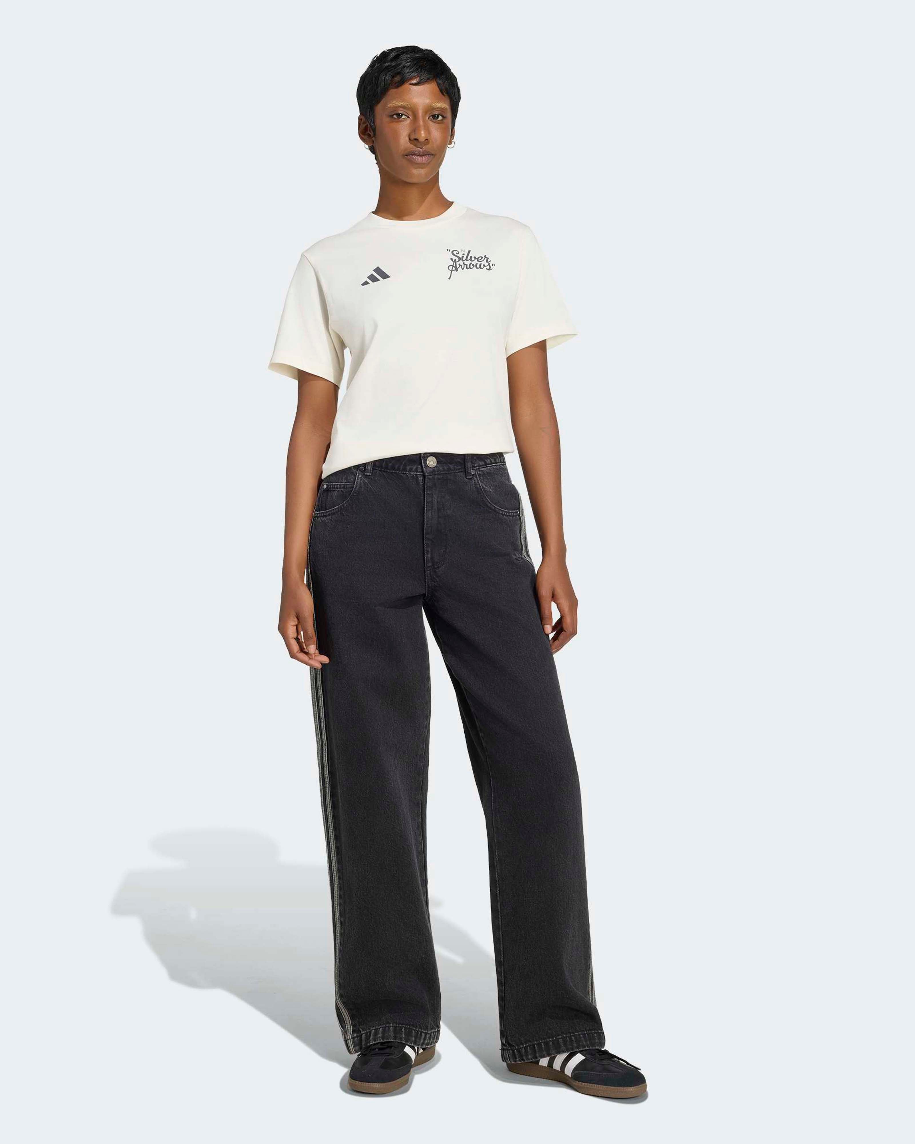 Womens Silver Arrows T-shirt Off White