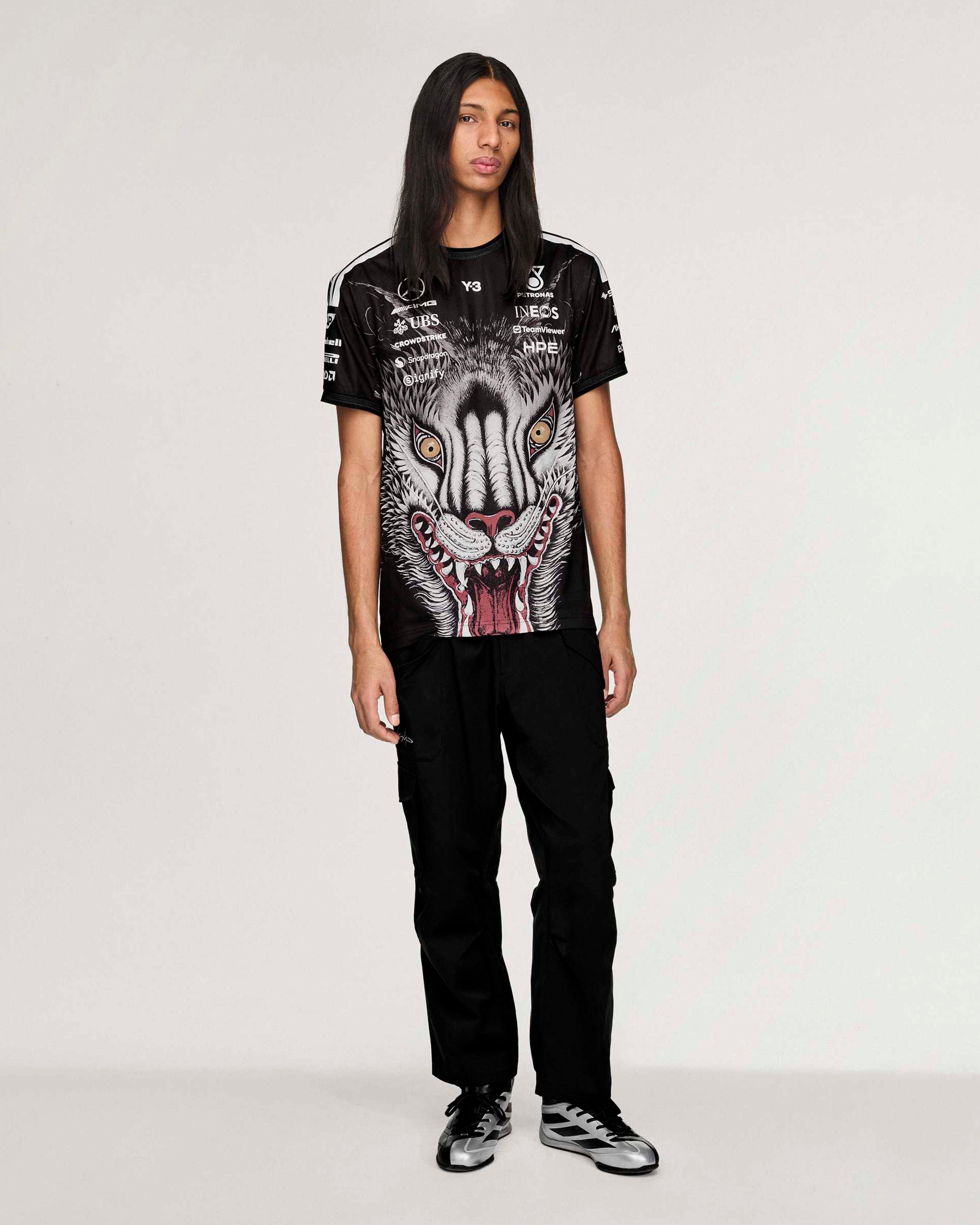 Mercedes-AMG PETRONAS F1 Team Y-3 Driver Tee - Black | Official