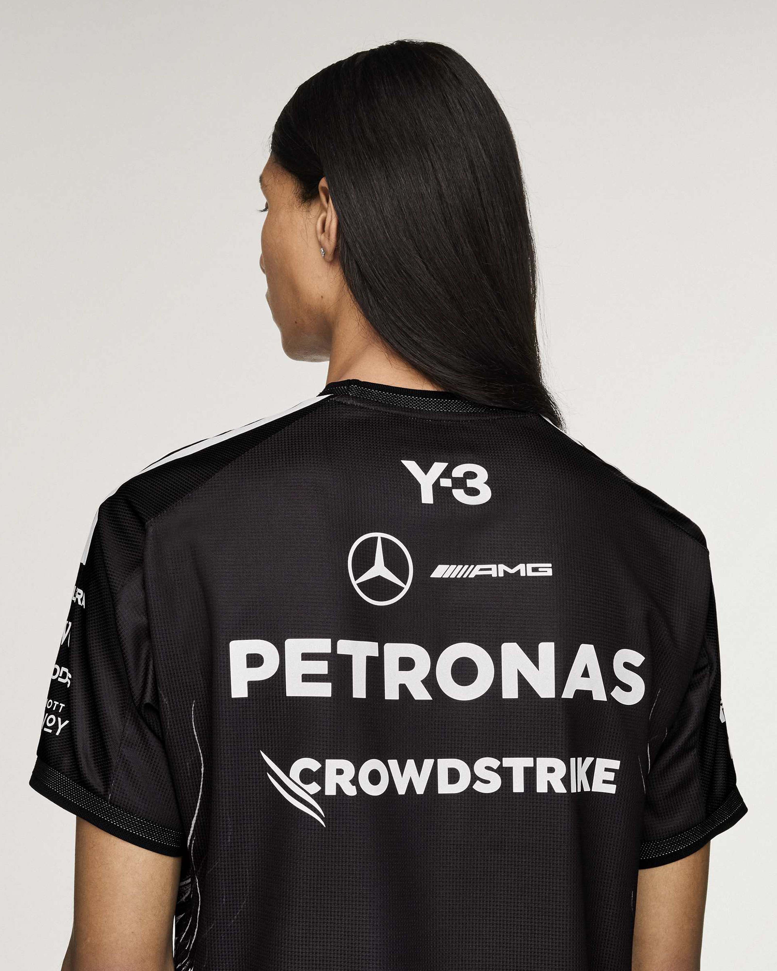 Mercedes-AMG PETRONAS F1 Team Y-3 Driver Tee - Black | Official