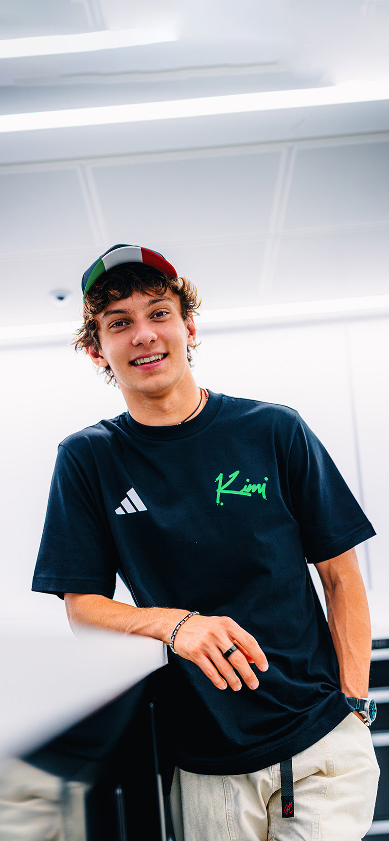 Official Mercedes-AMG PETRONAS F1 Team Store