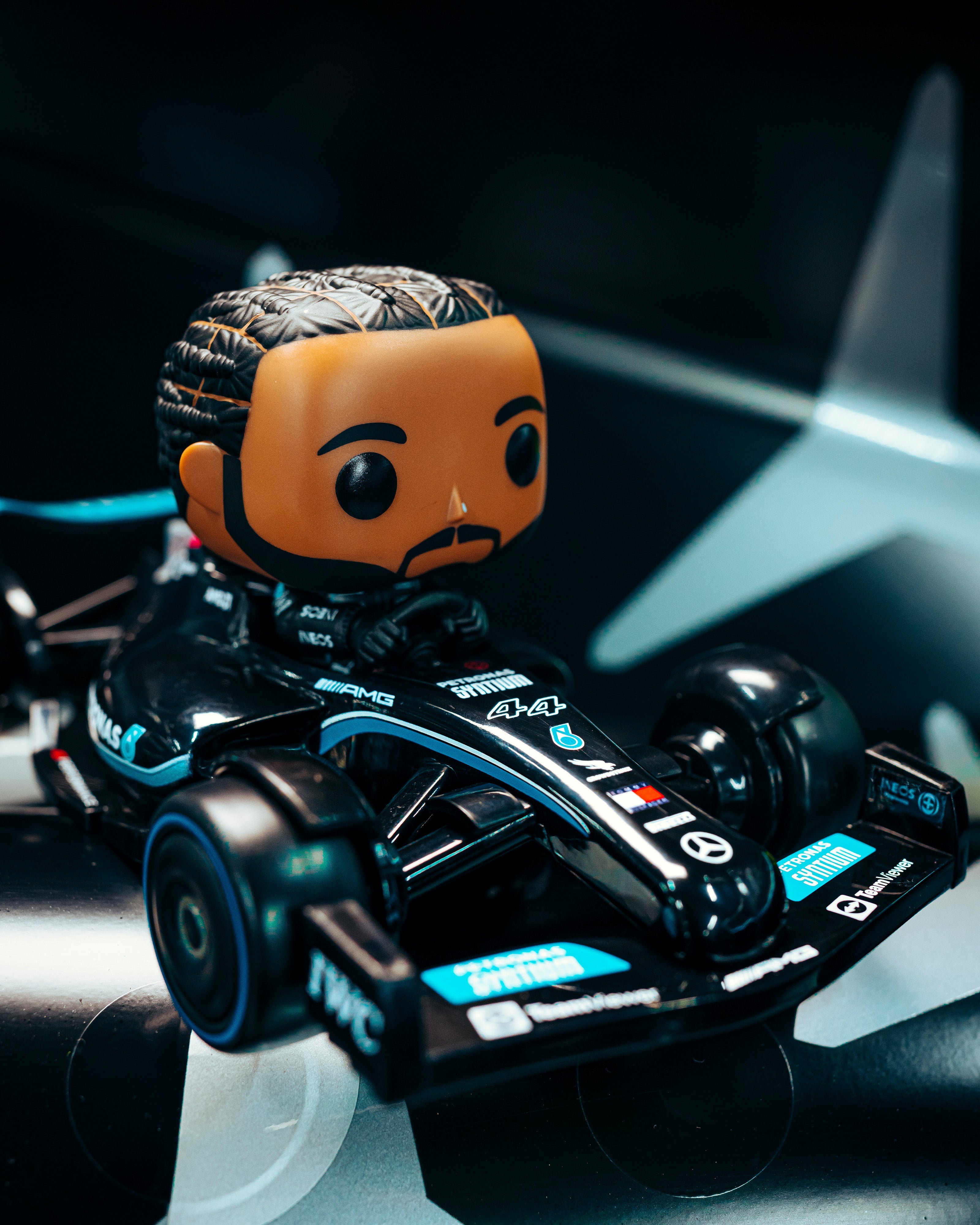 Lewis hamilton f1 toy car online