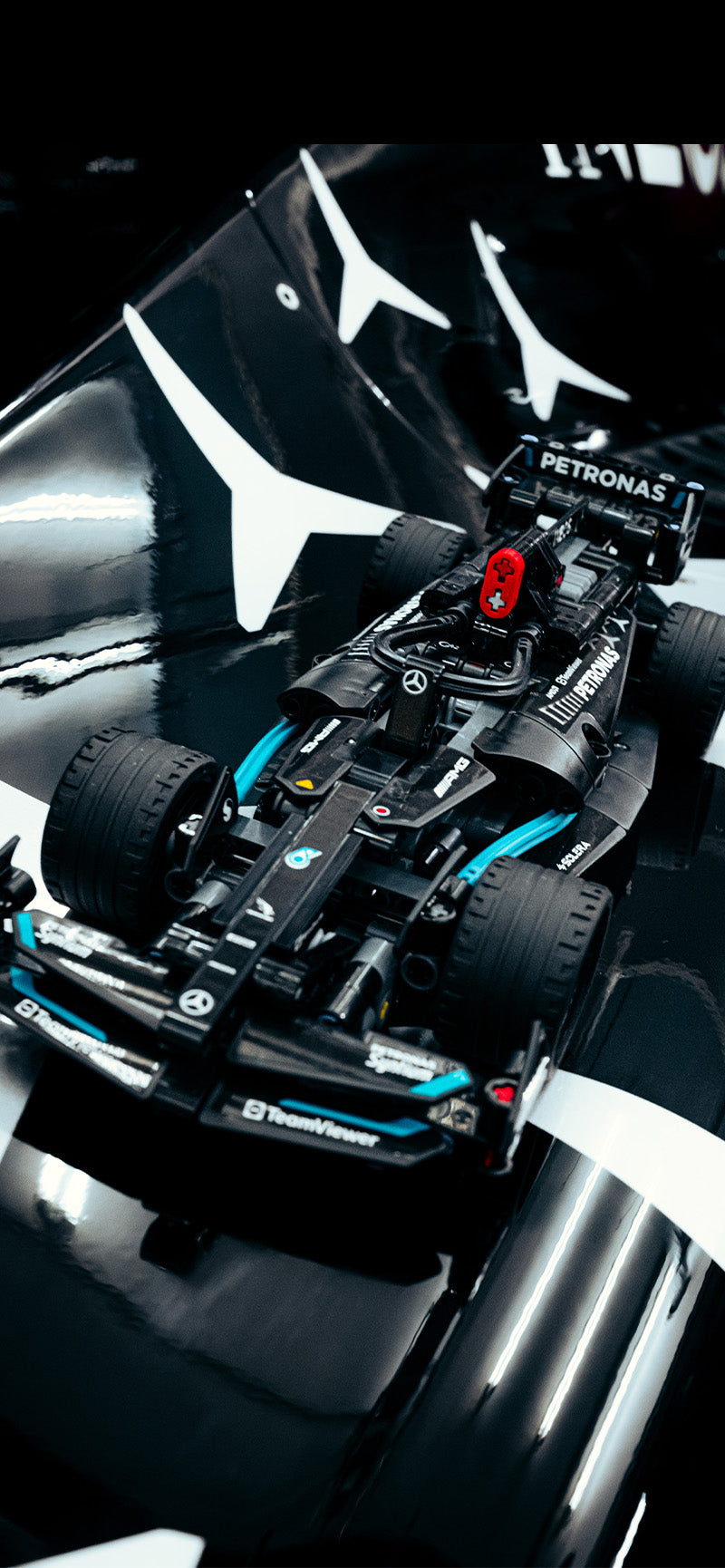 Official Mercedes-AMG PETRONAS F1 Team Store