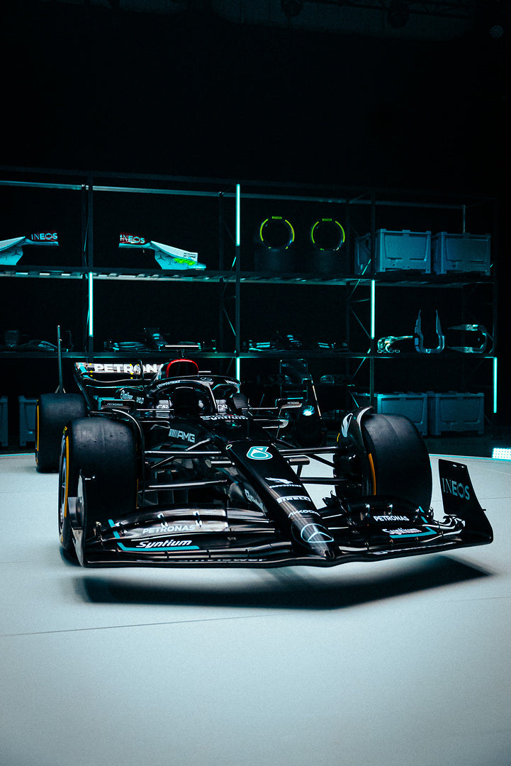 Mercedes-AMG Petronas Formula One Team Clothing & Shoes