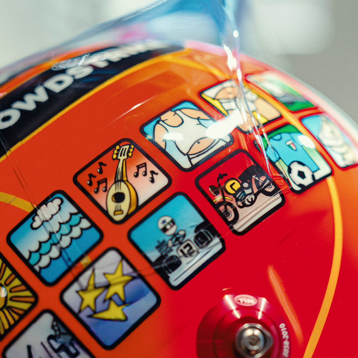 Kimi Antonelli 2026 Monza Mini Bell Helmet Replica 1:2