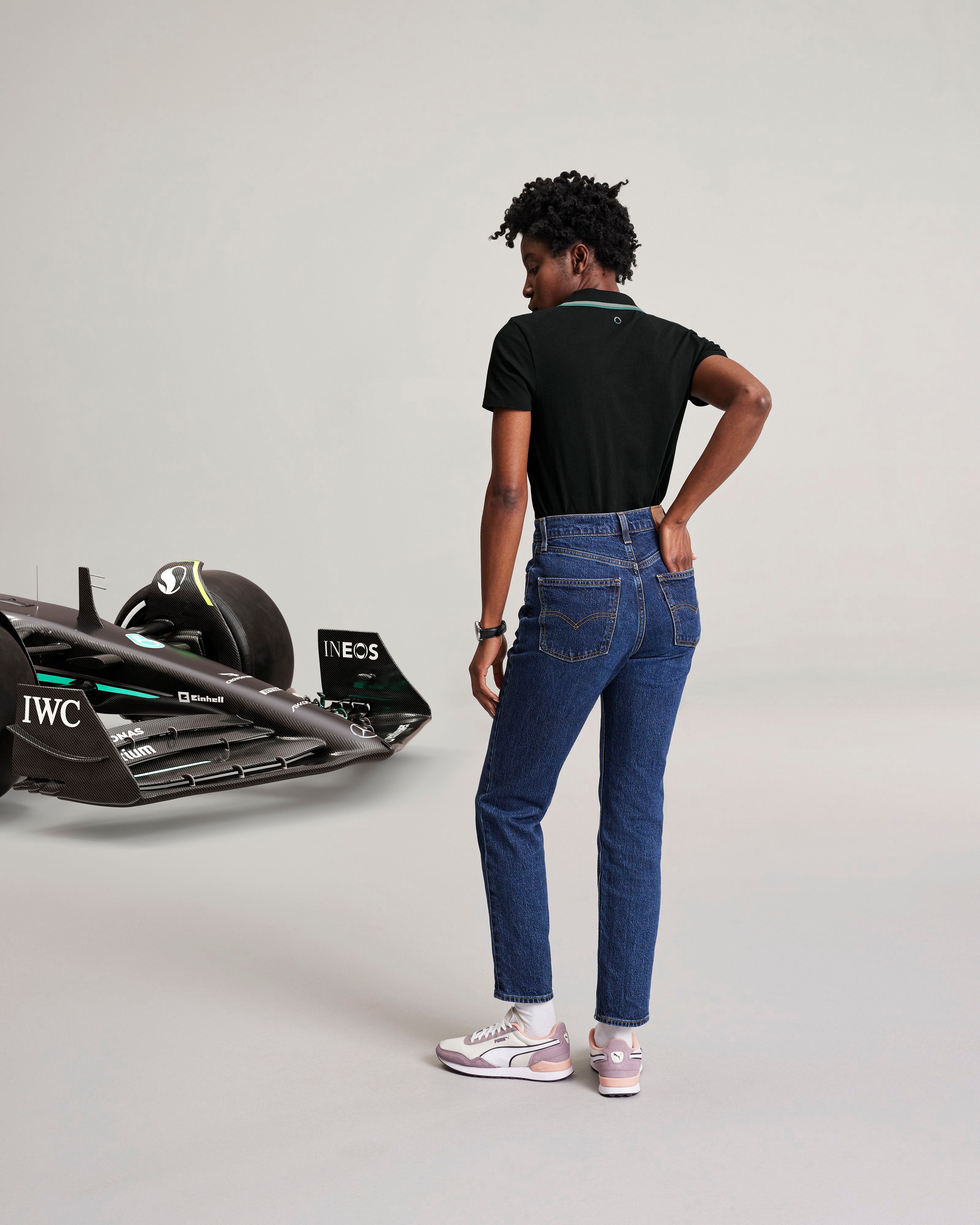 Womens Polo Black | Official Mercedes-AMG PETRONAS F1 Team Store