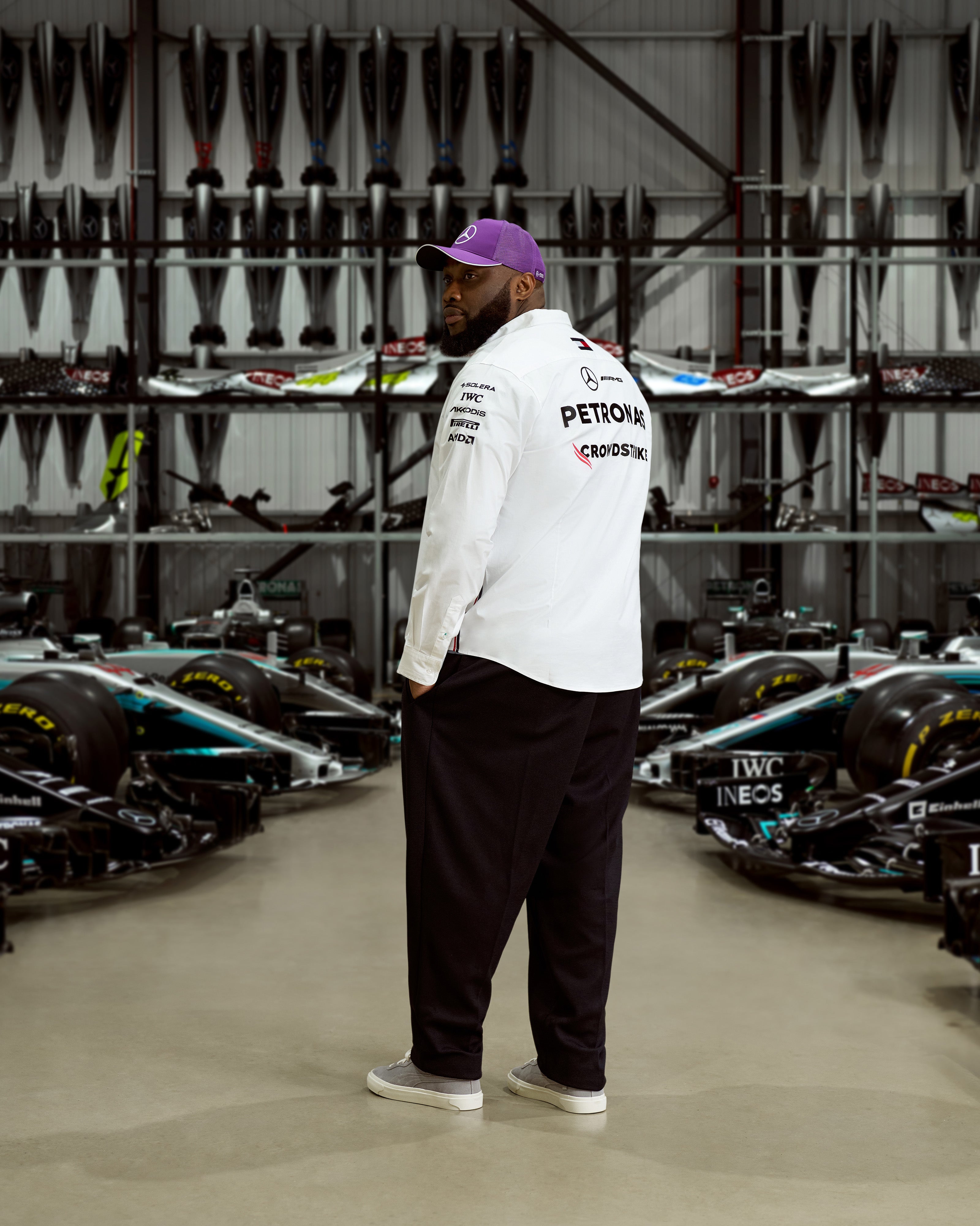 Mens 2024 Team Shirt White | Official Mercedes-AMG PETRONAS