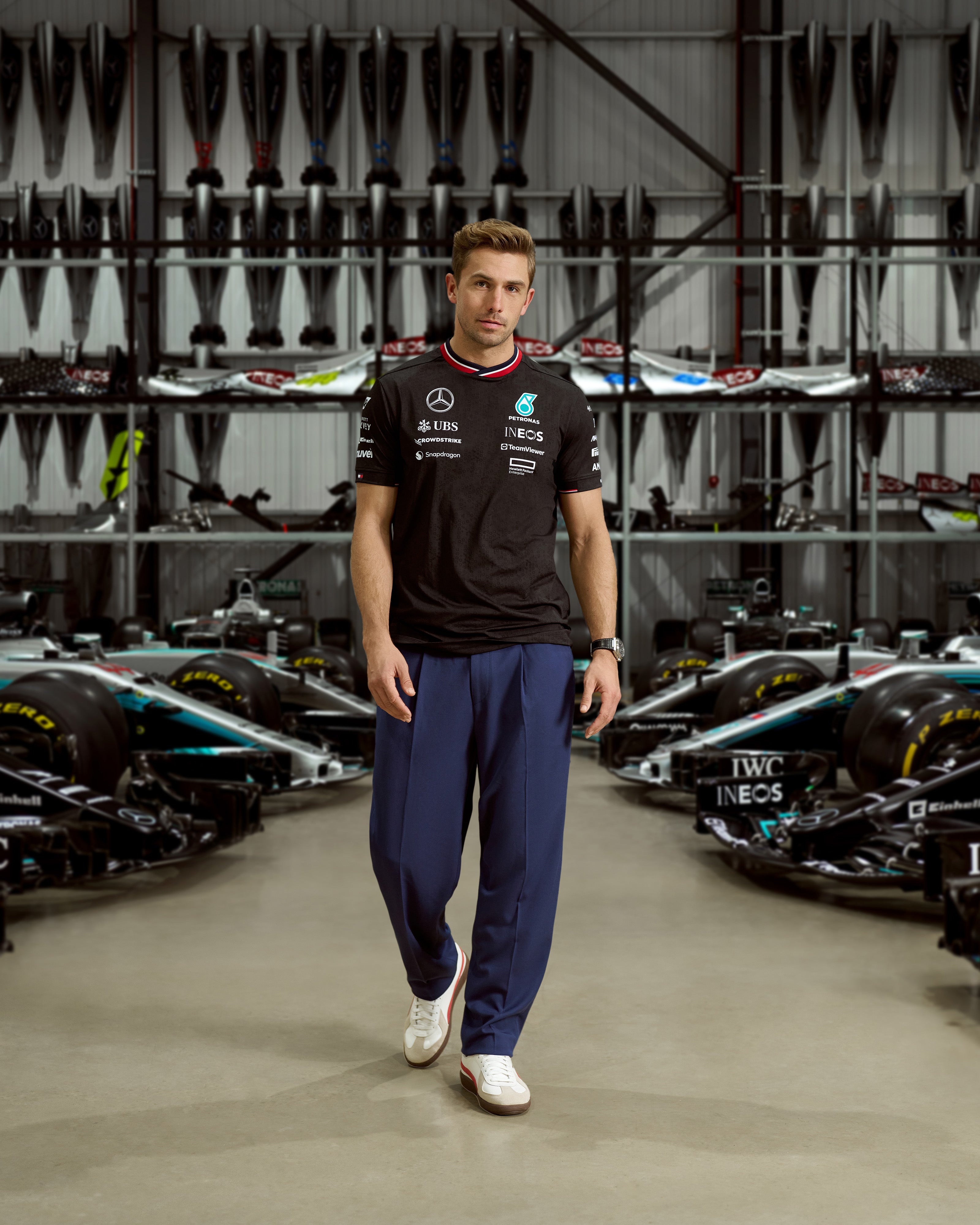 Mercedes AMG Petronas F1 2024 Men's Team Driver T-Shirt - Official Licensed Formula 1 Merchandise
