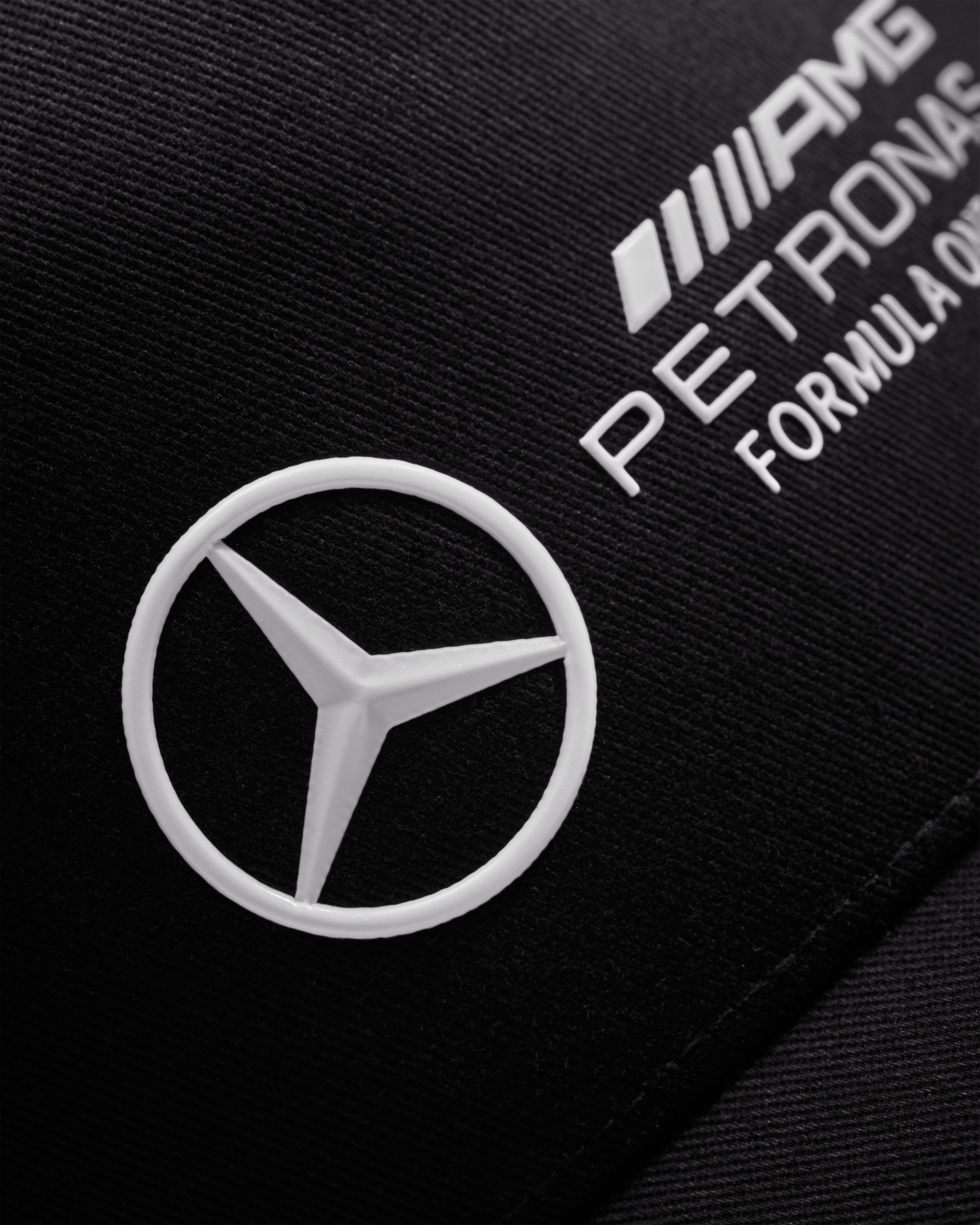 Kids Large Logo Cap Black | Official Mercedes-AMG PETRONAS