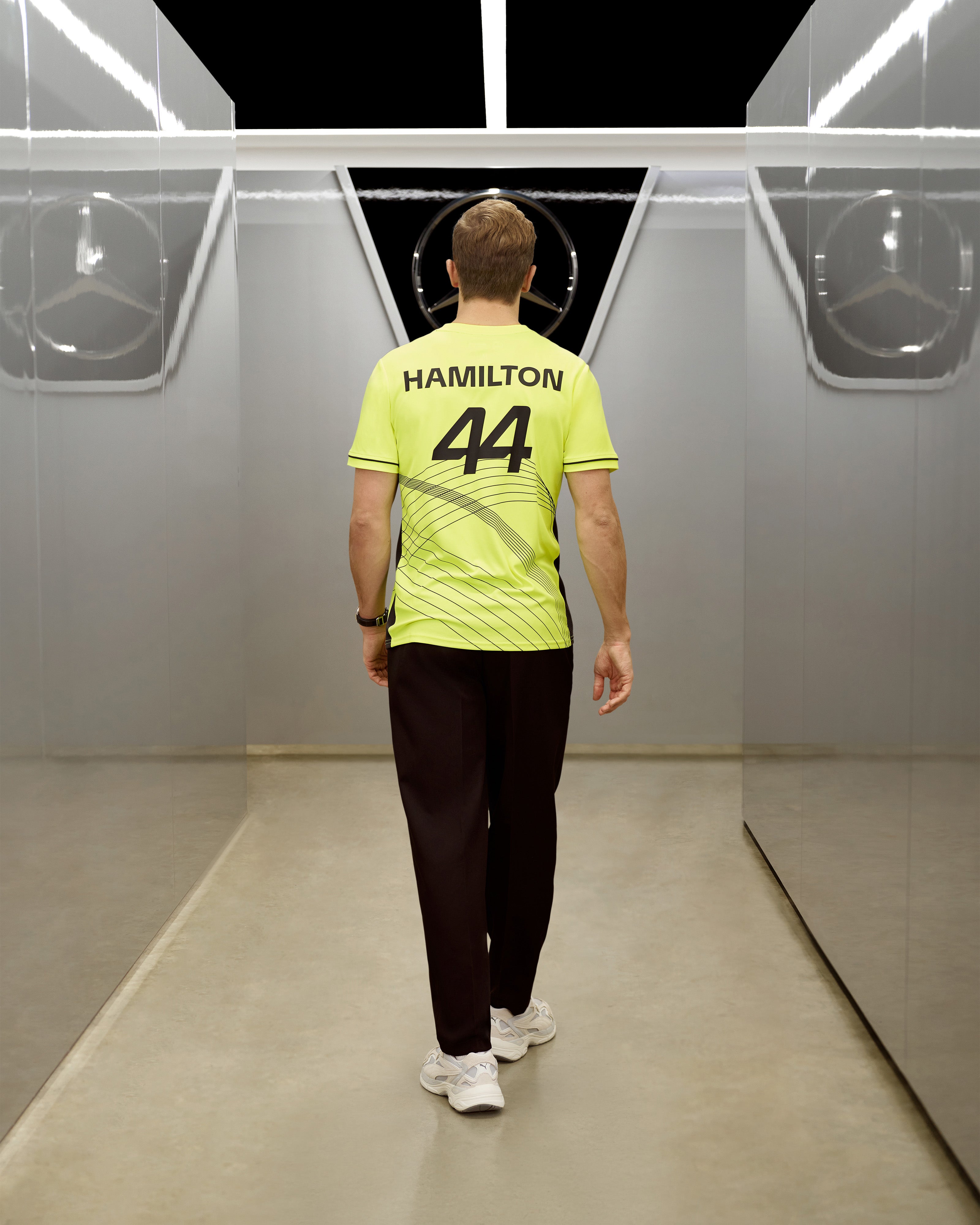 スポーツ選手 L.Hamilton 2014 Mercedes Used Tee L.Hamilton 2014 Mercedes Used Tee
