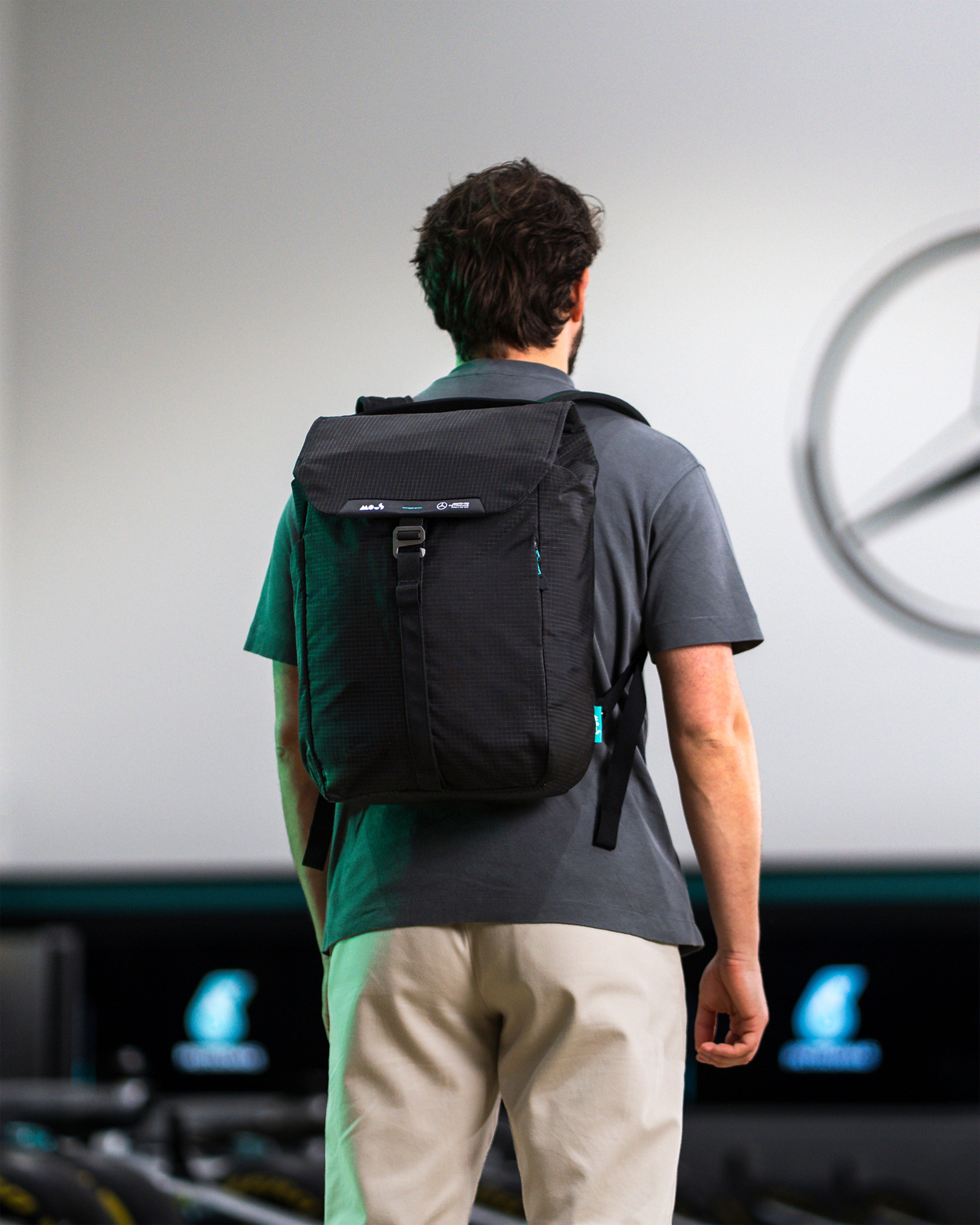モランボン MARCY‘Ｓ クーラバッグ Mous x Mercedes-AMG F1 Team Day Backpack with UltraTex® | Official